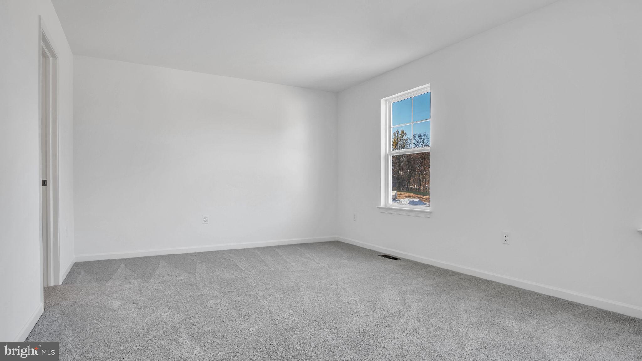 ROCKVILLE ESTATES - Residential