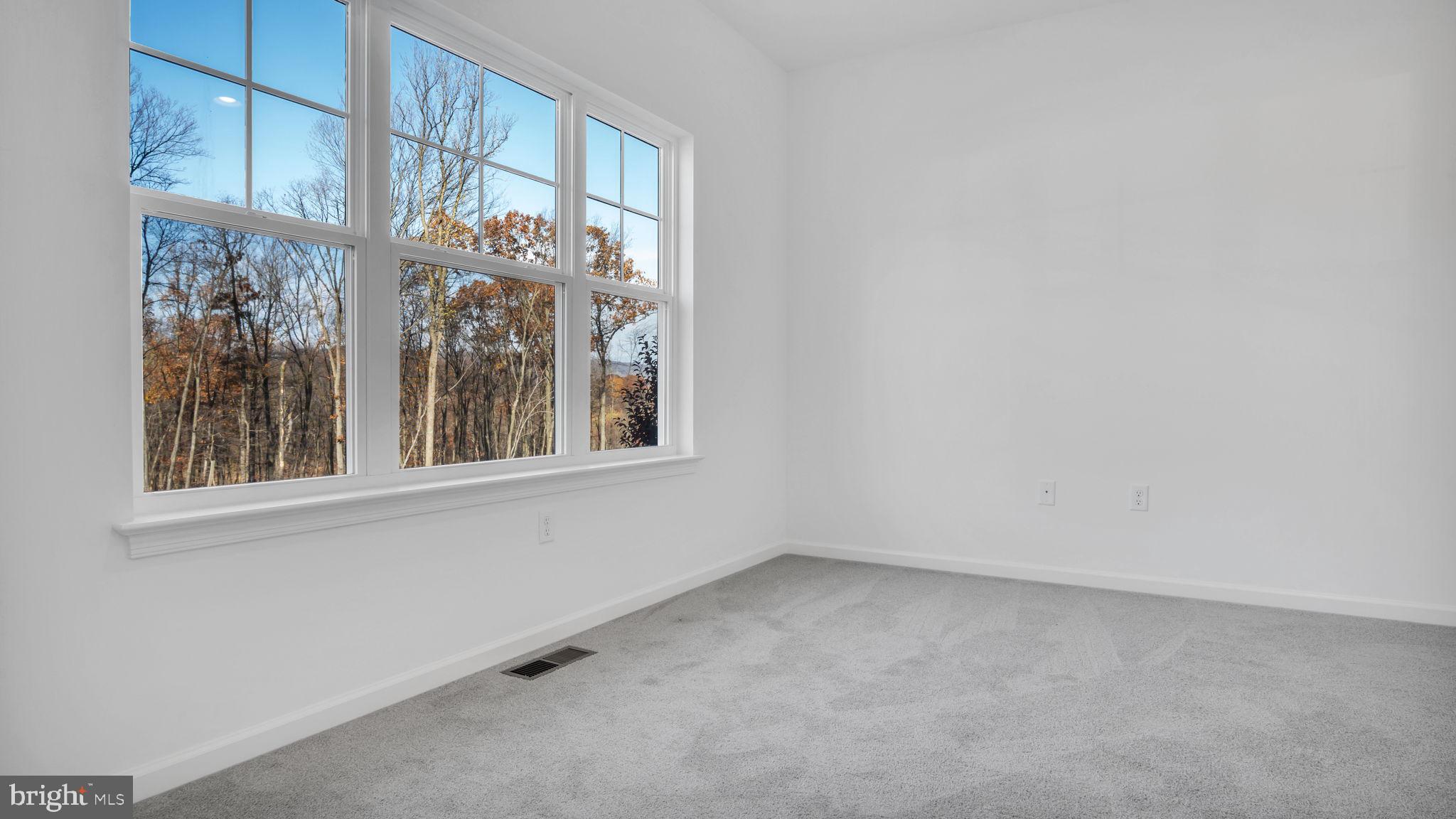 ROCKVILLE ESTATES - Residential