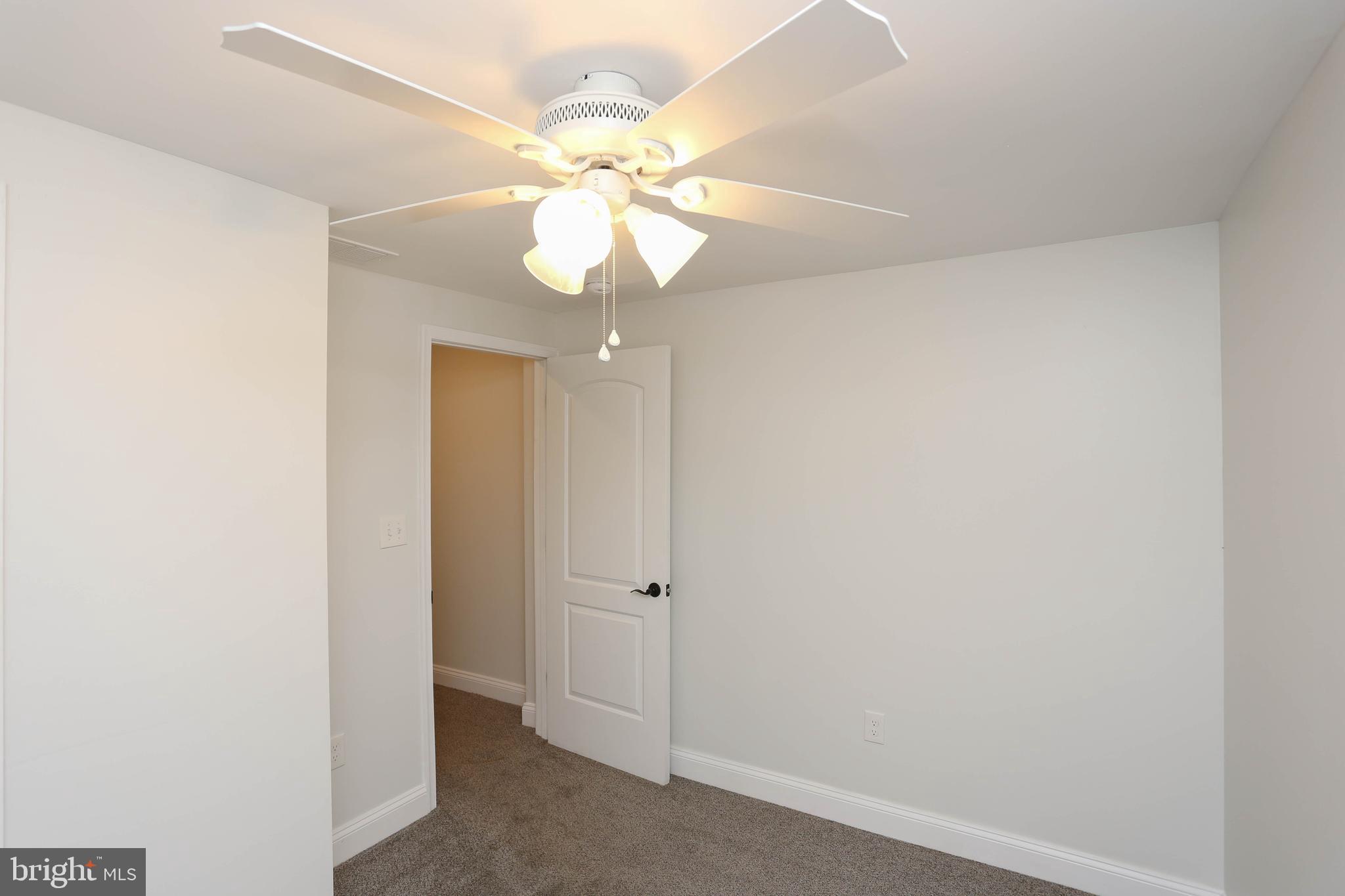 WAVERLY - Residential Lease