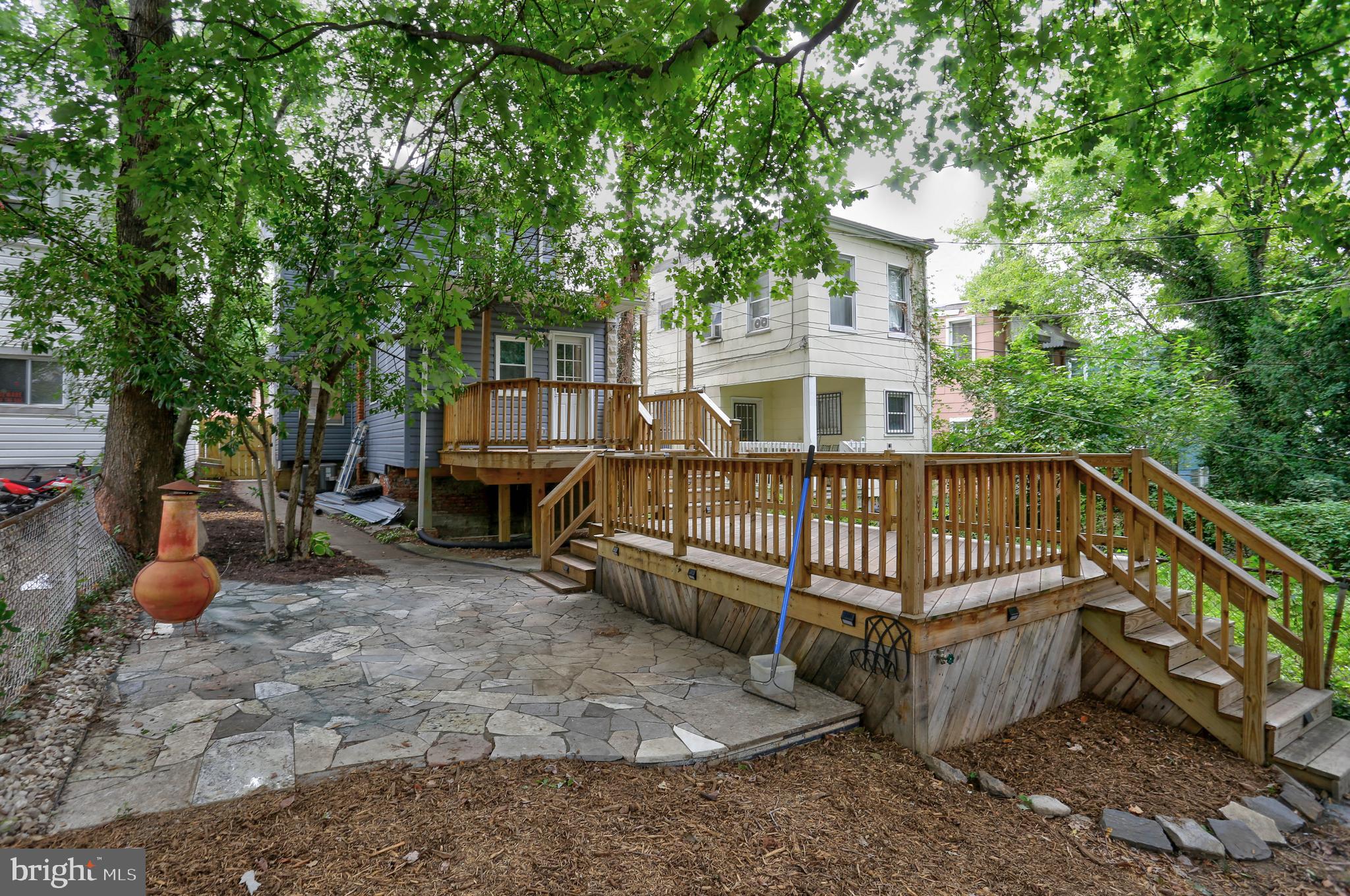 WAVERLY - Residential Lease