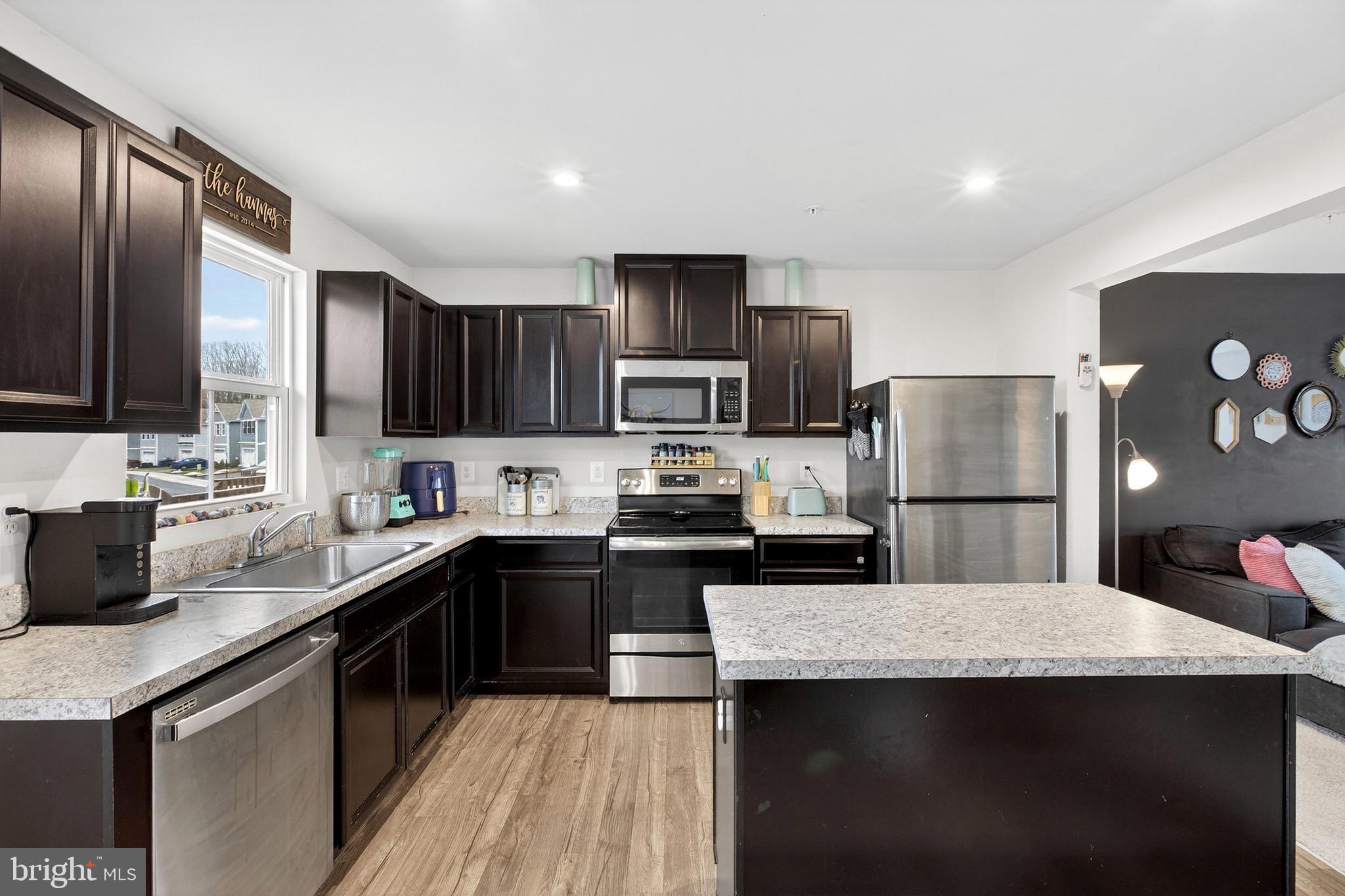 RIDGELY FOREST - Residential