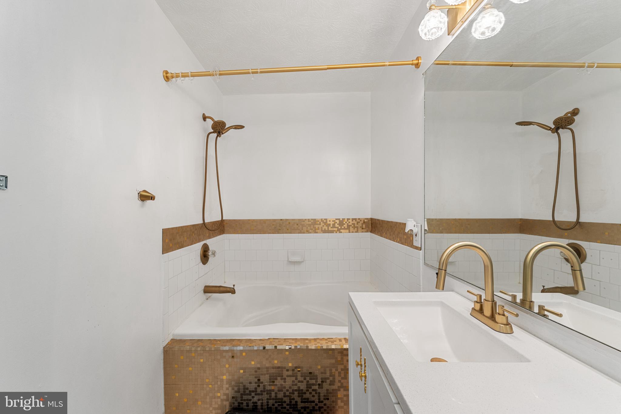 BELLEHAVEN ESTATES - Residential