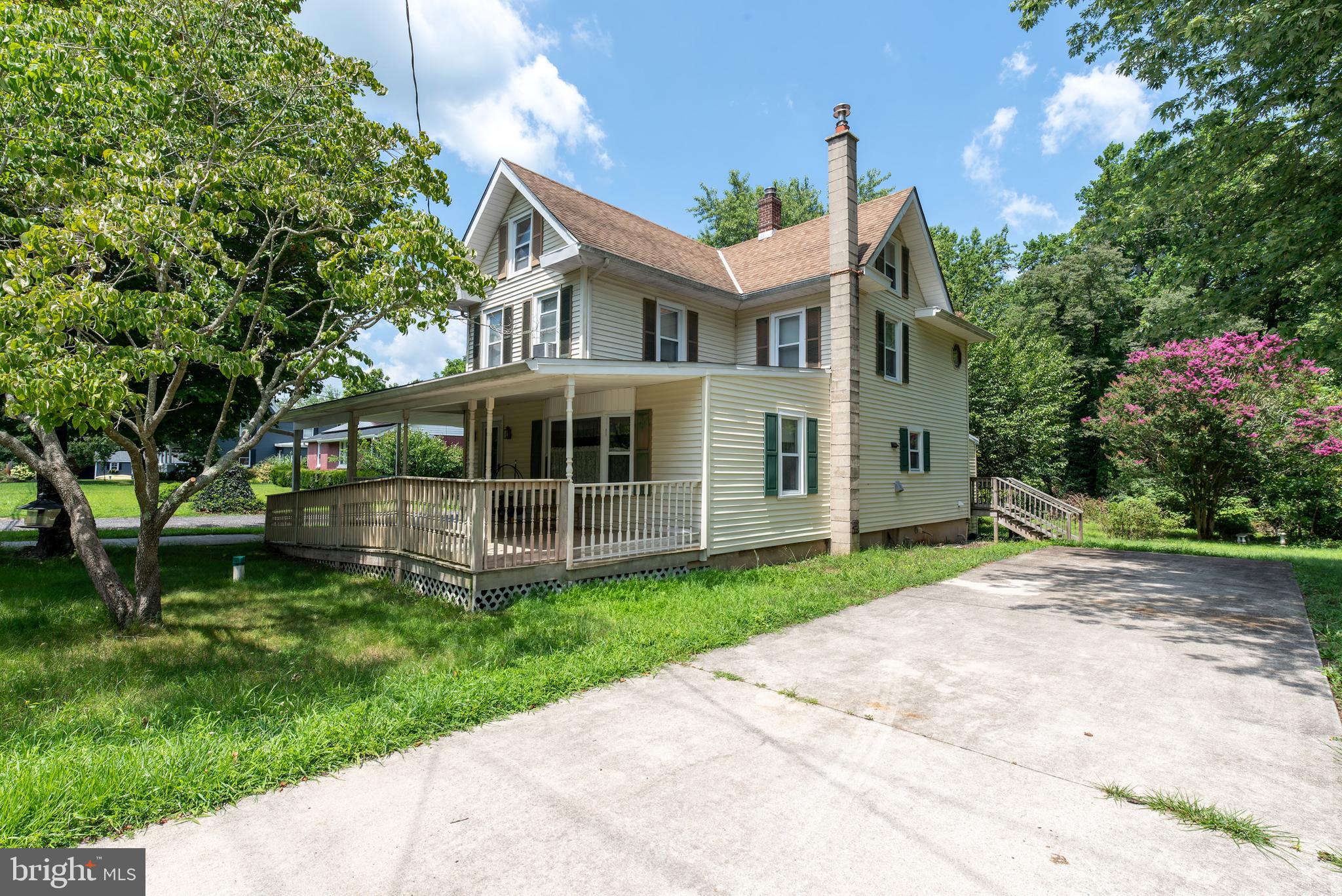 9516 HIGHLAND STREET