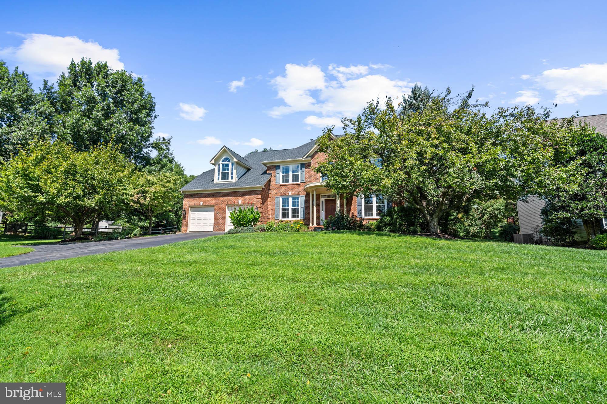 QUAIL OVERLOOK - Residential