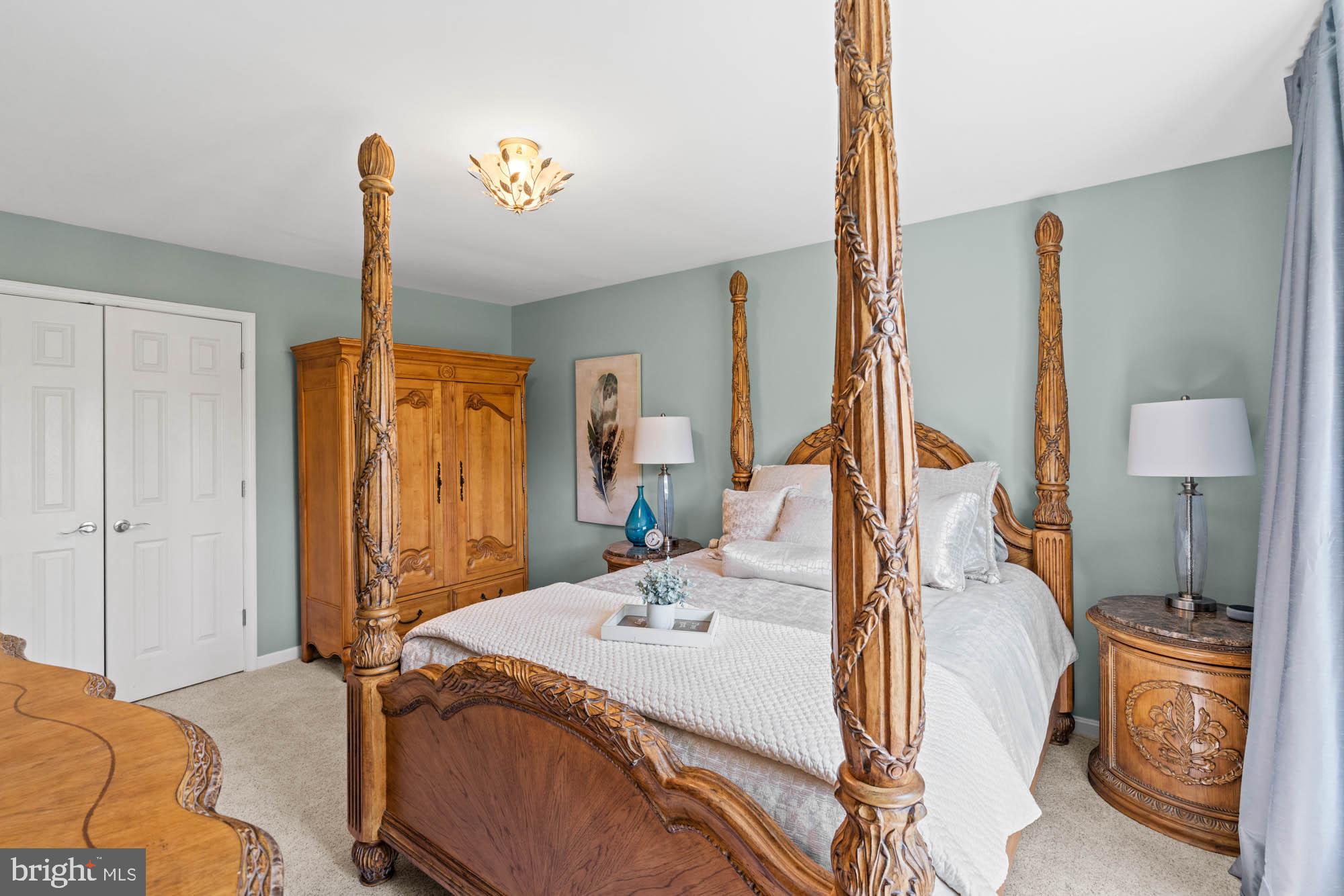 QUAIL OVERLOOK - Residential