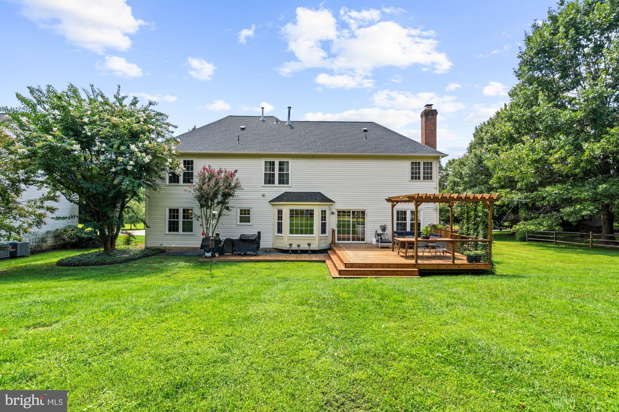 QUAIL OVERLOOK - Residential