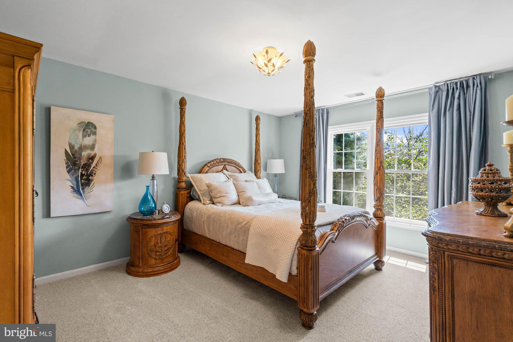 QUAIL OVERLOOK - Residential