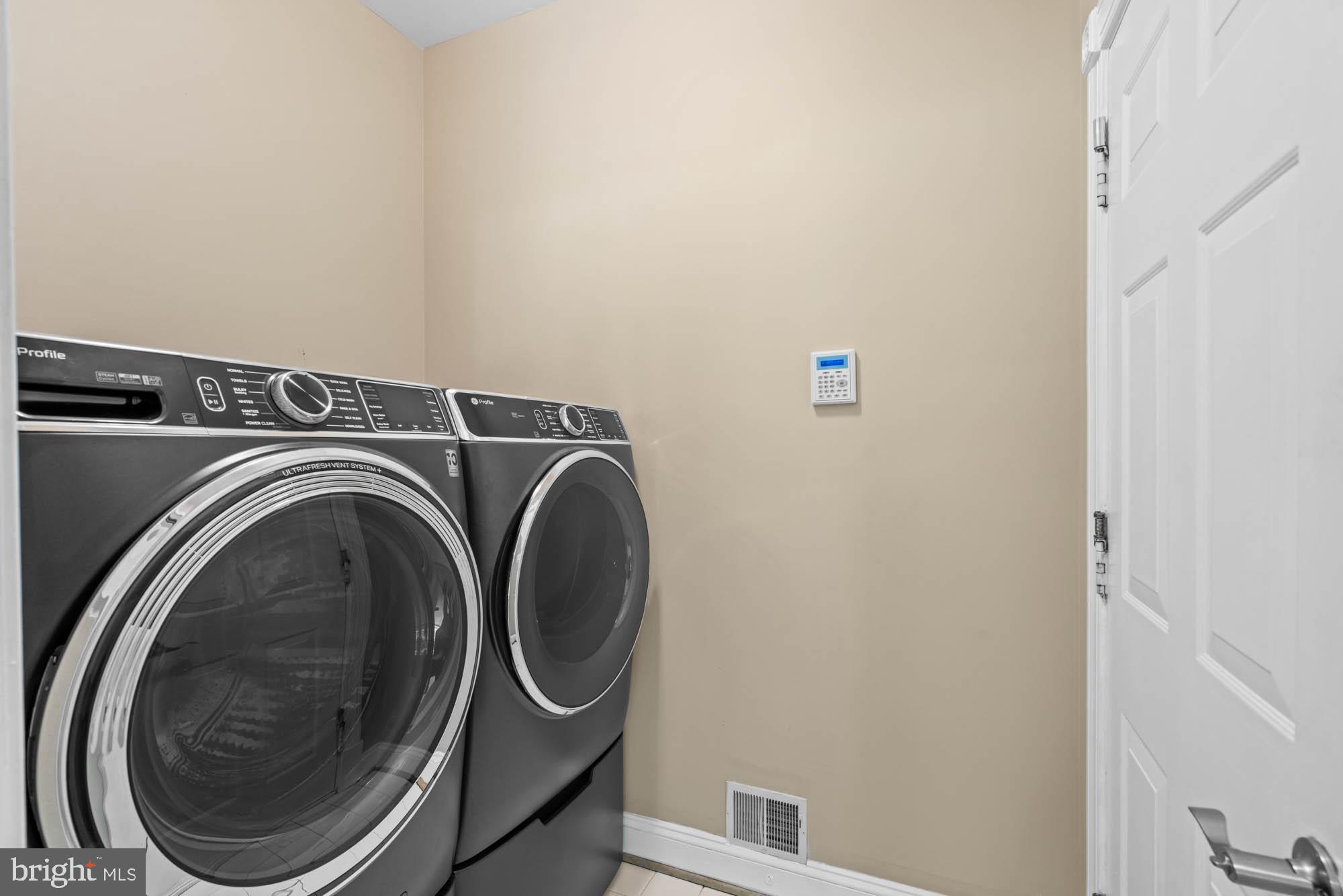 QUAIL OVERLOOK - Residential