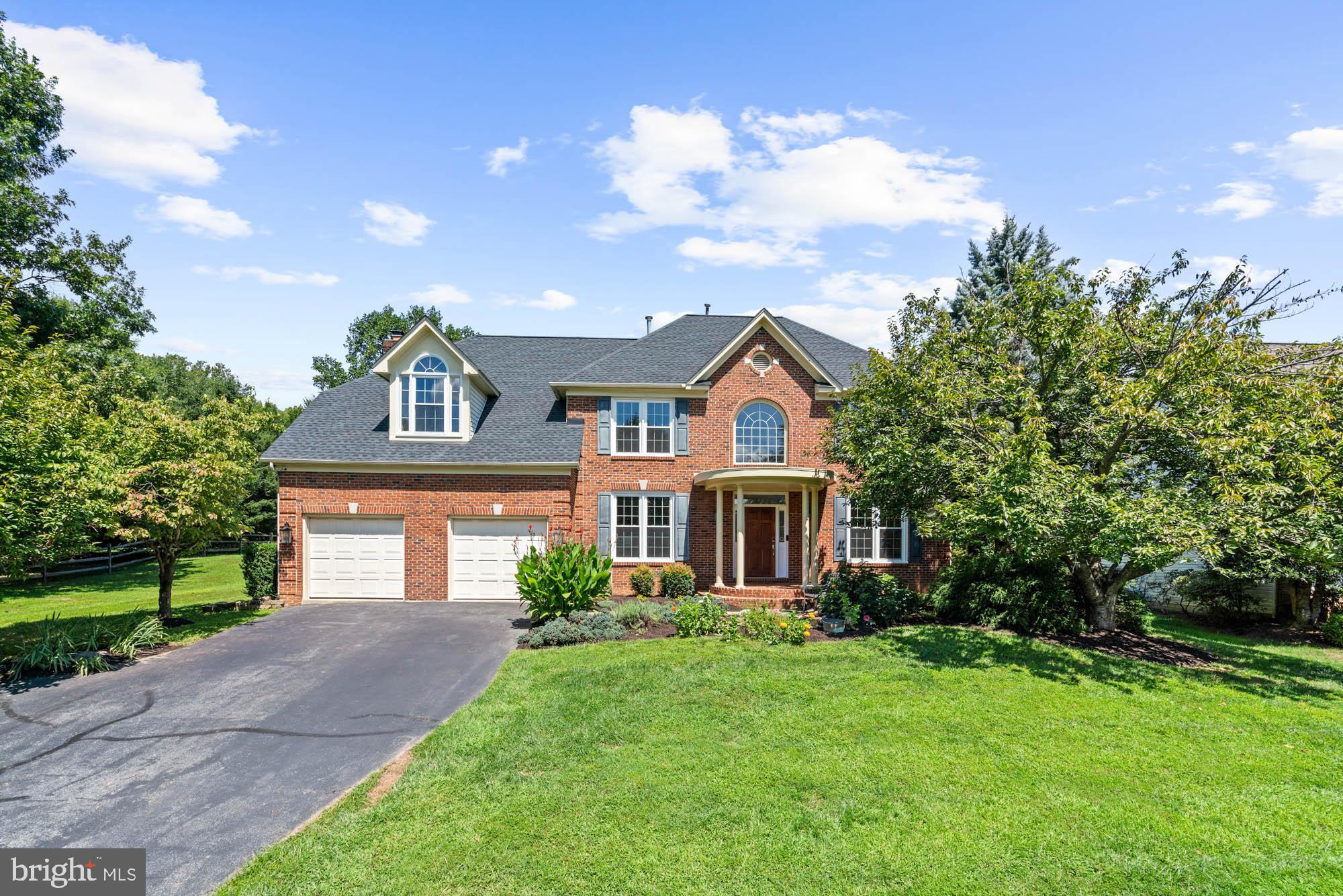 QUAIL OVERLOOK - Residential