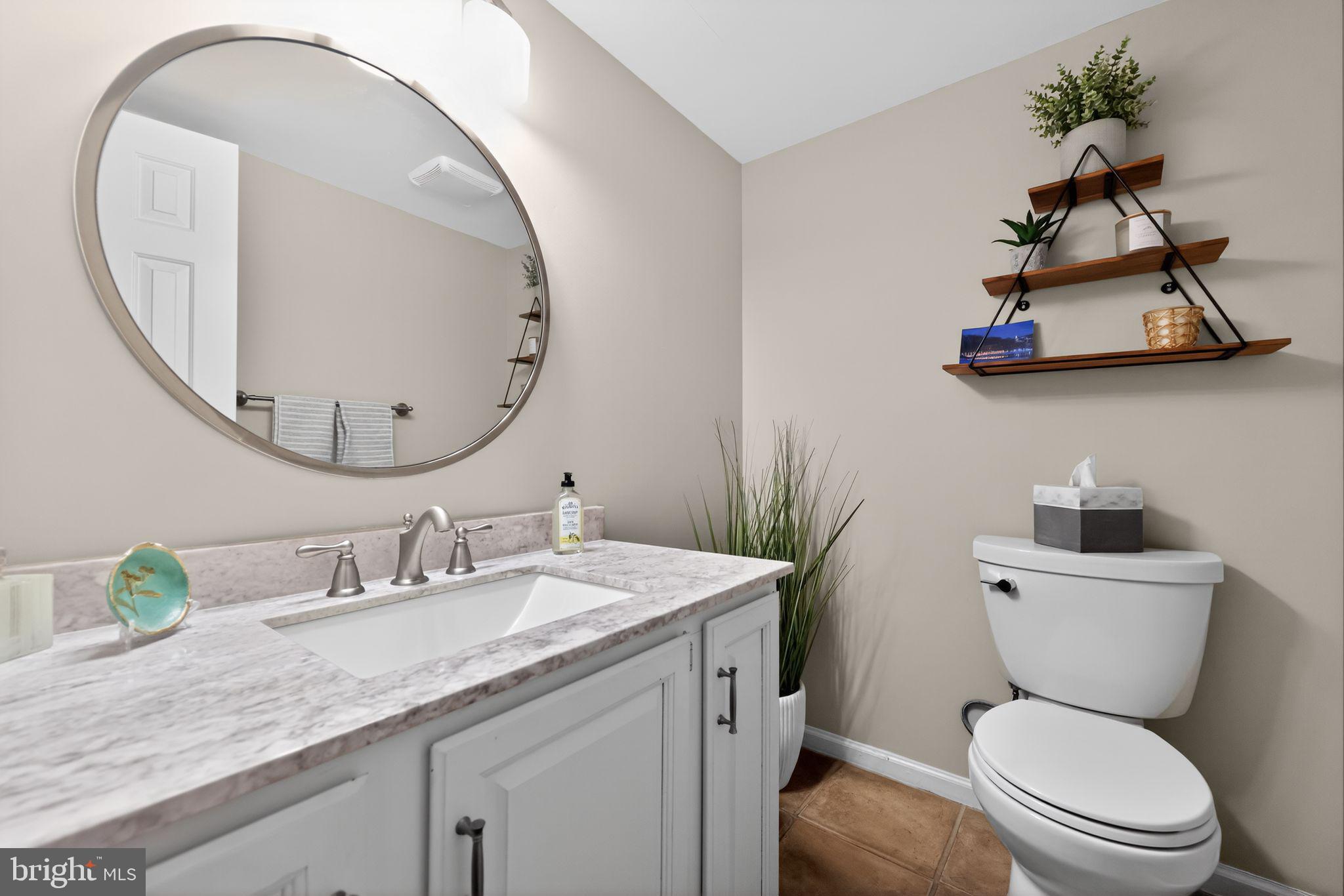 MAKEFIELD ESTATES - Residential