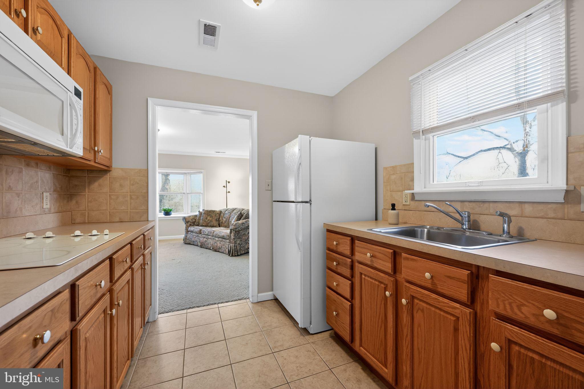 MAKEFIELD ESTATES - Residential