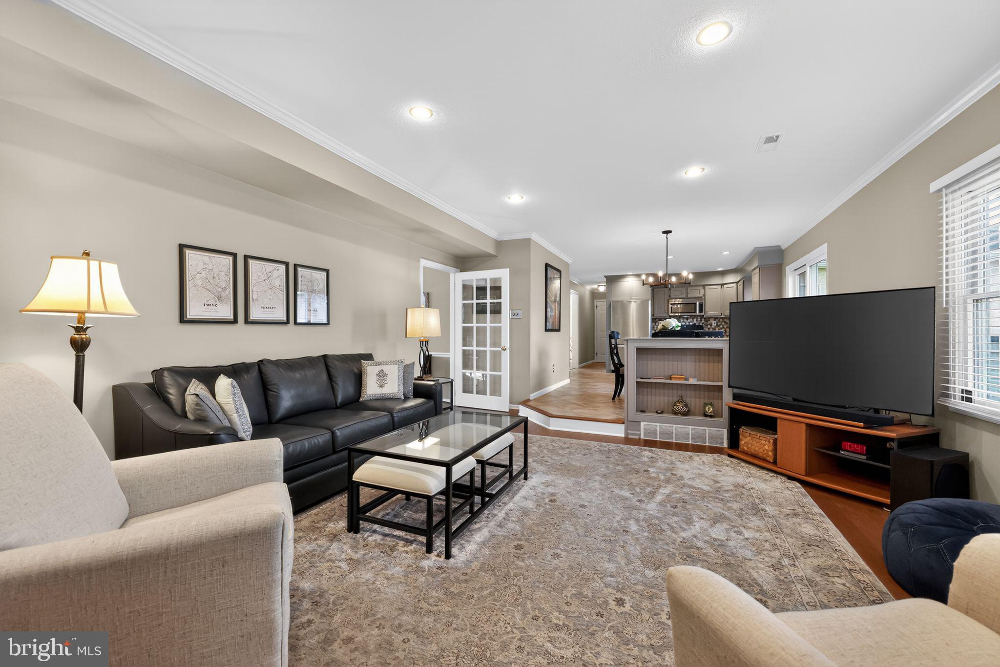 MAKEFIELD ESTATES - Residential