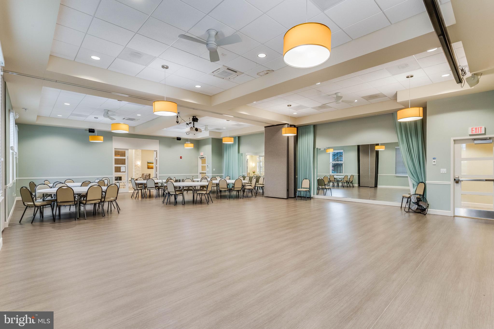 OCEAN VIEW BEACH CLUB - Residential