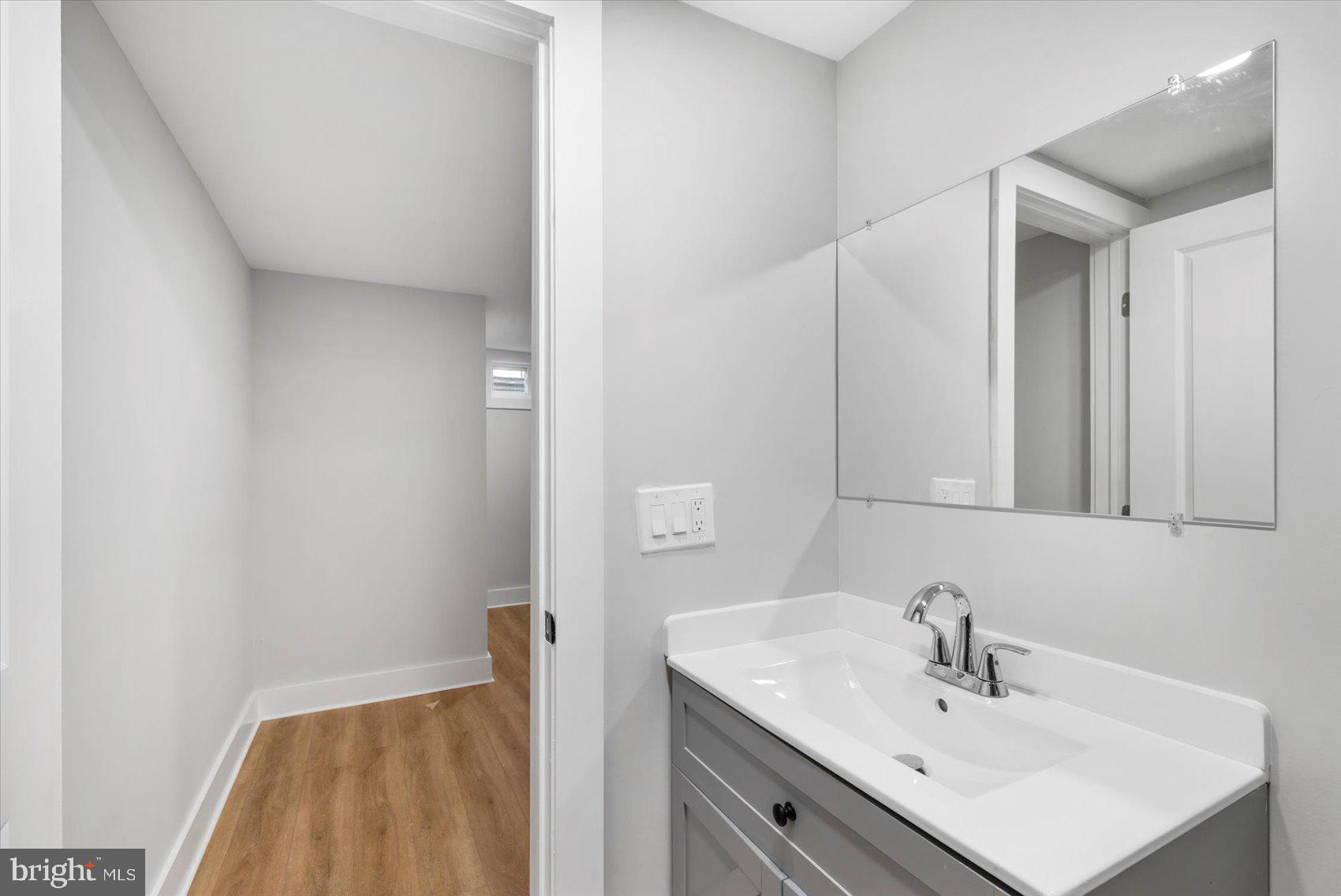 OWEN BROWN WOODS - Residential