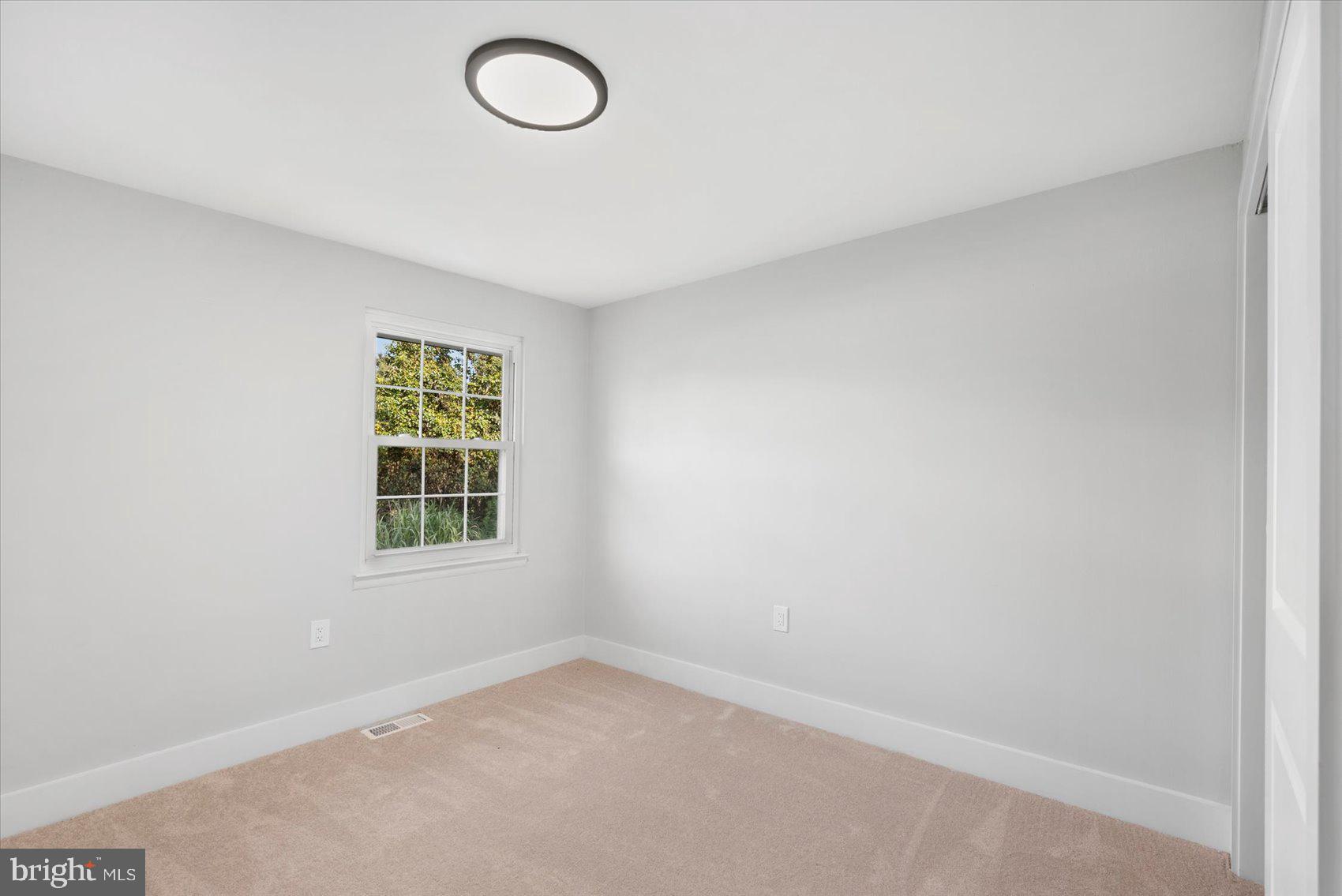 OWEN BROWN WOODS - Residential