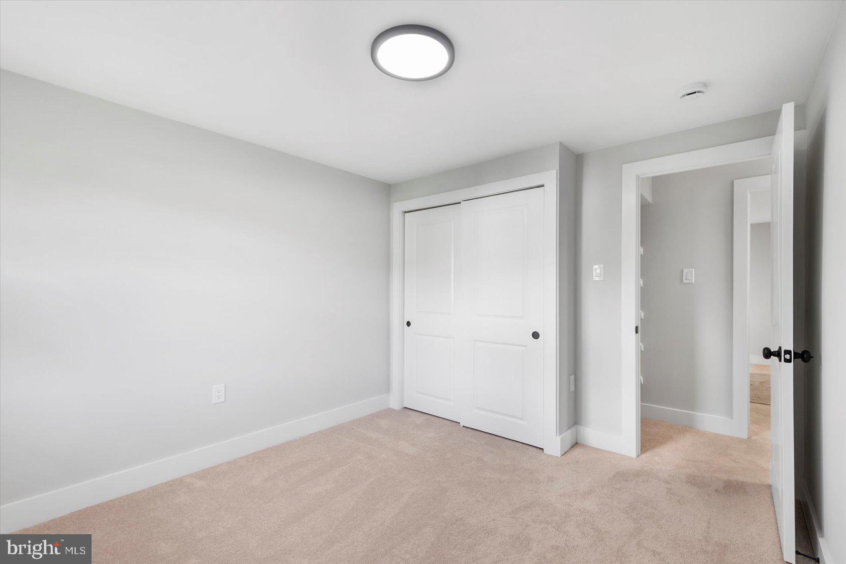 OWEN BROWN WOODS - Residential