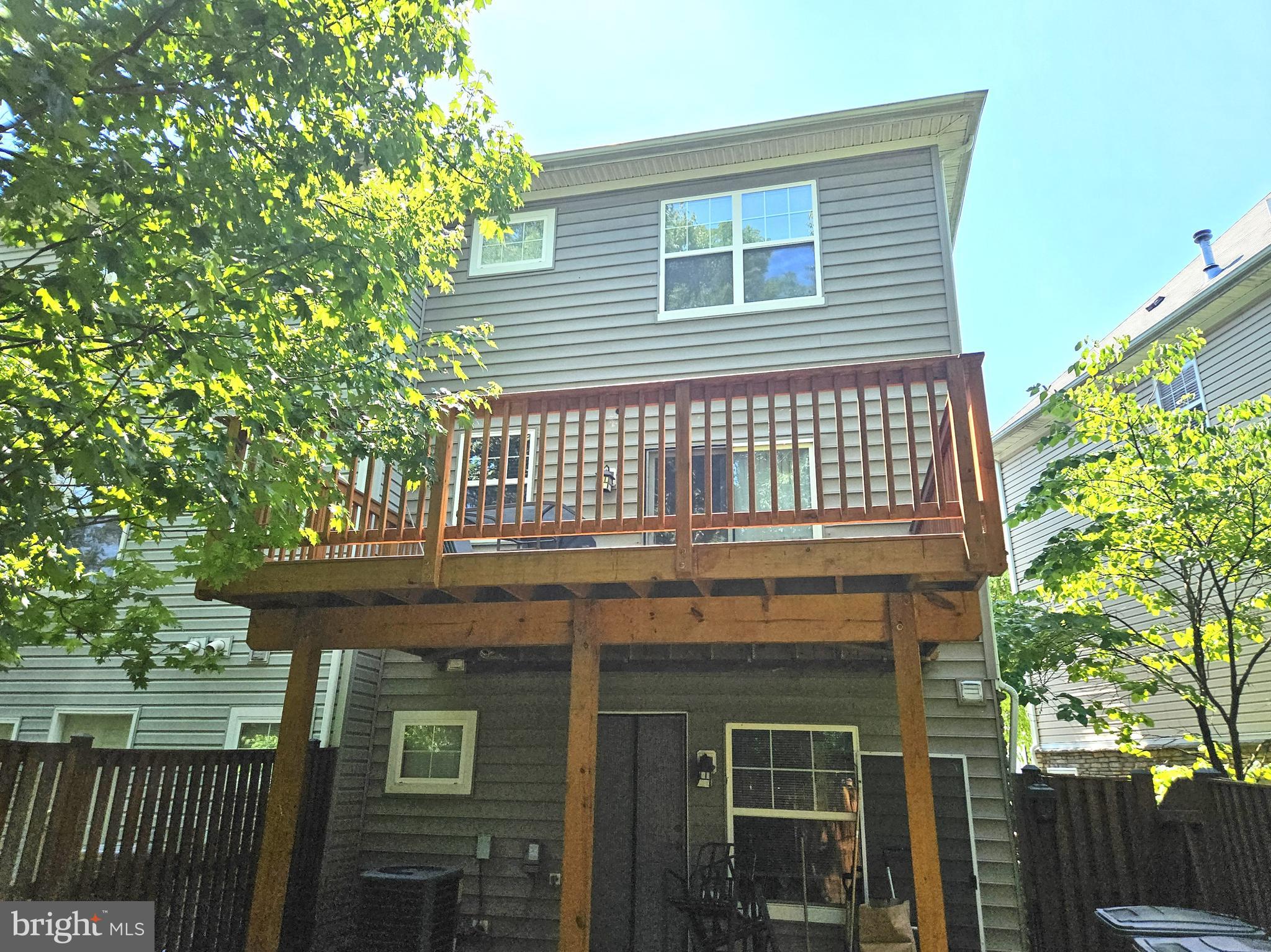 LINCOLN TERRACE - Residential Lease