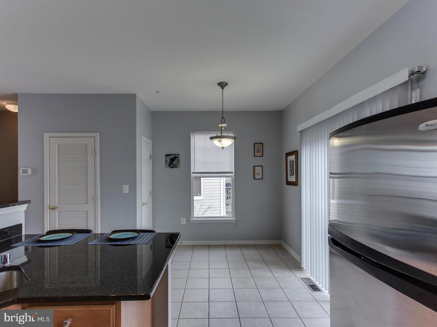 LINCOLN TERRACE - Residential Lease