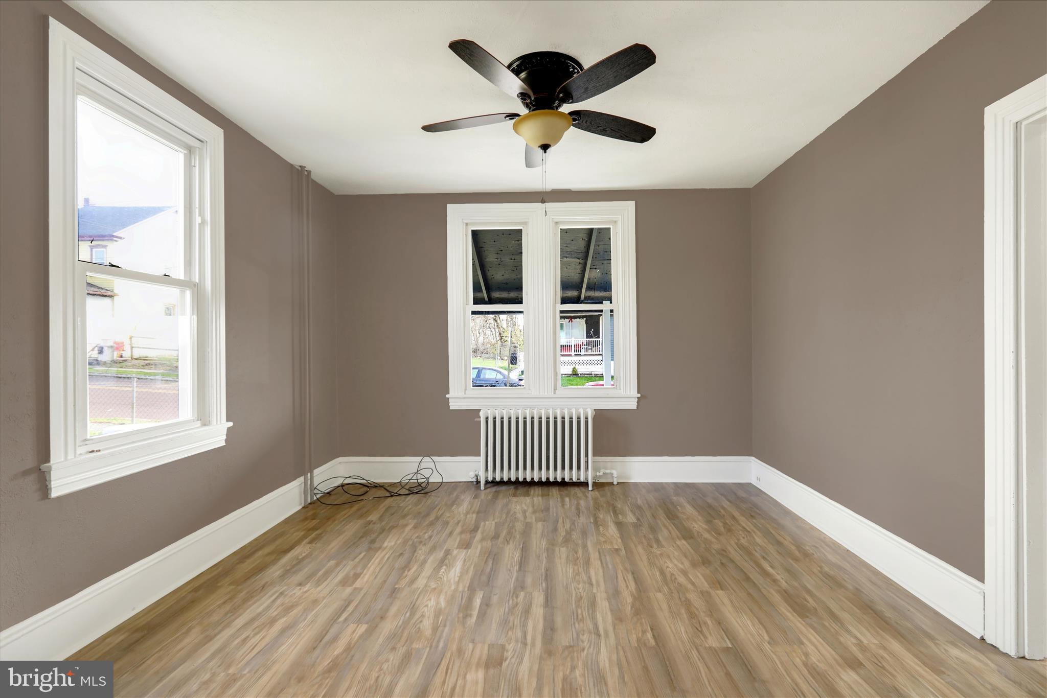 POTTSTOWN - Residential