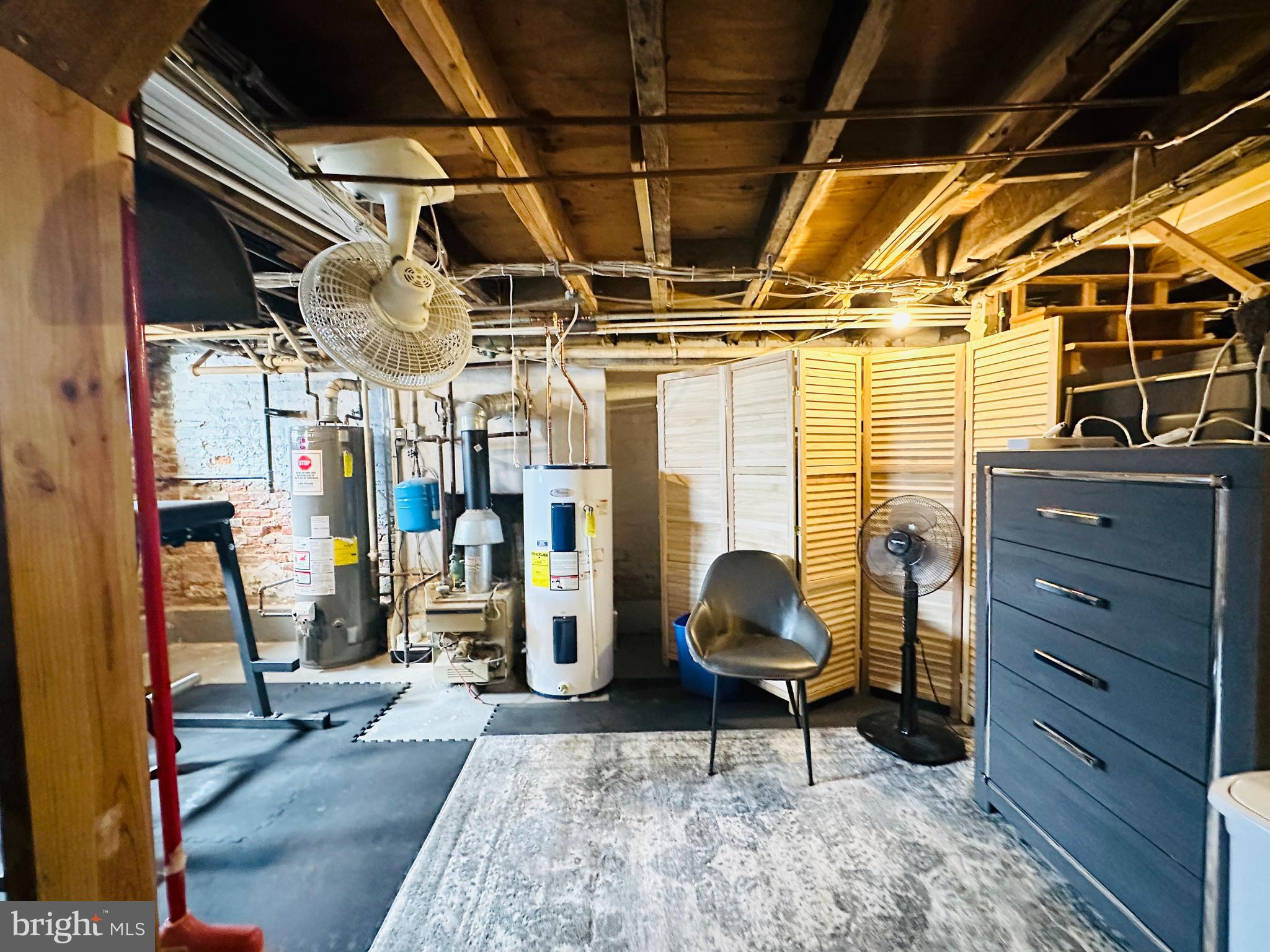 FEDERAL HILL HISTORIC DISTRICT - Residential Lease