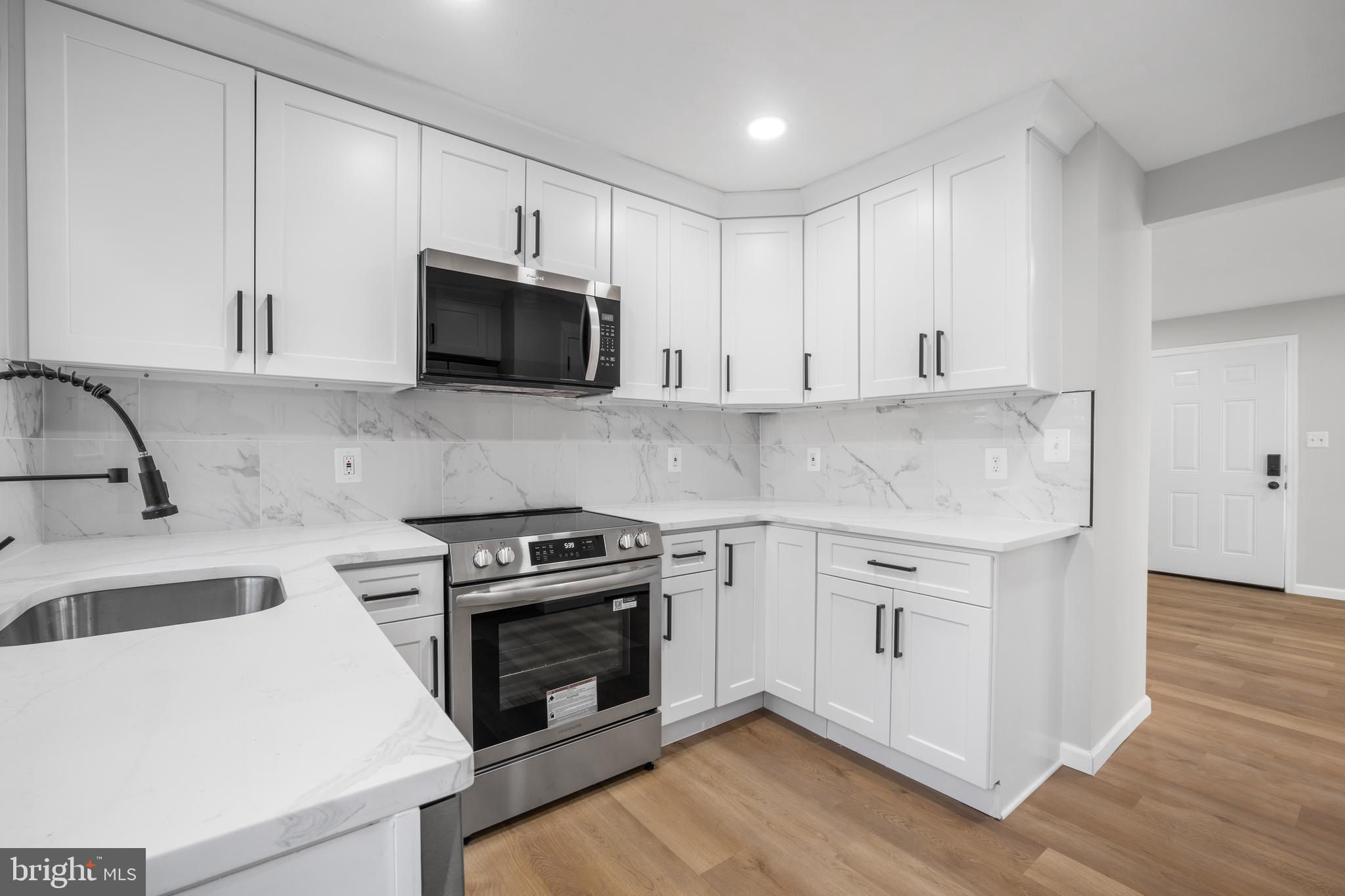 KINGS HEIGHTS - Residential