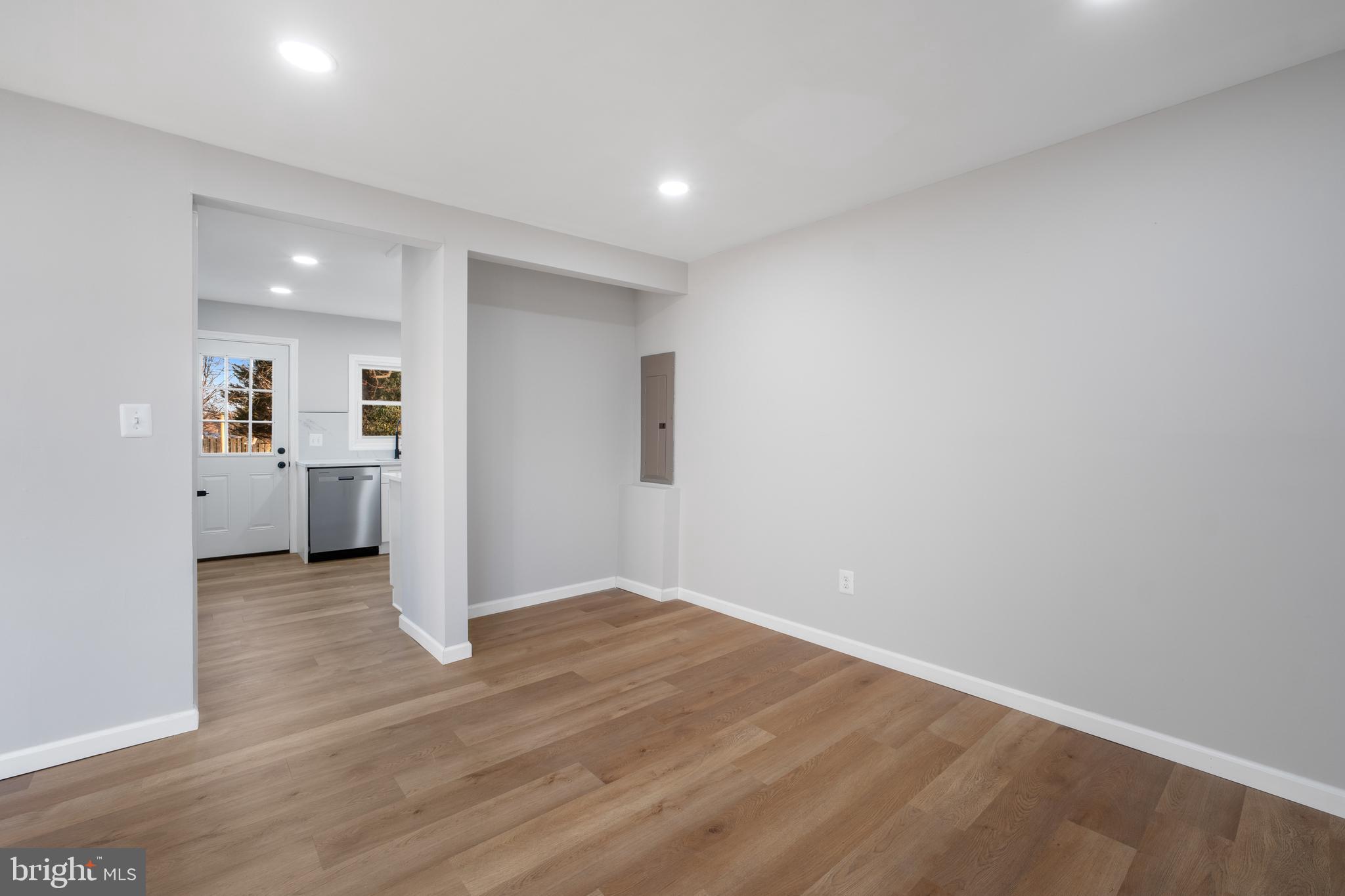 KINGS HEIGHTS - Residential