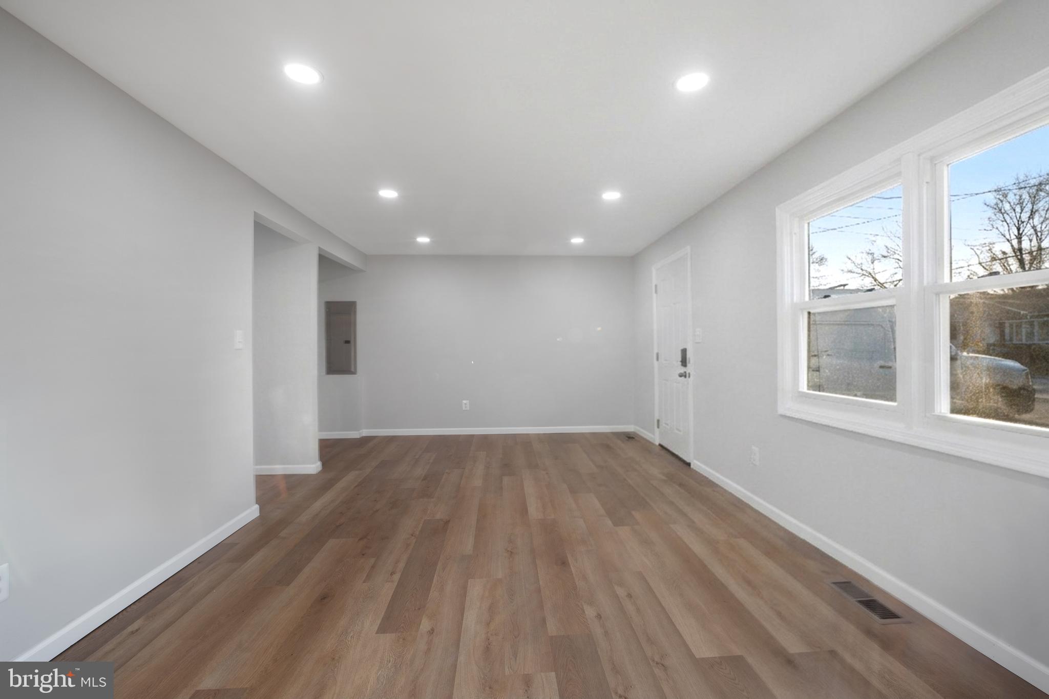 KINGS HEIGHTS - Residential