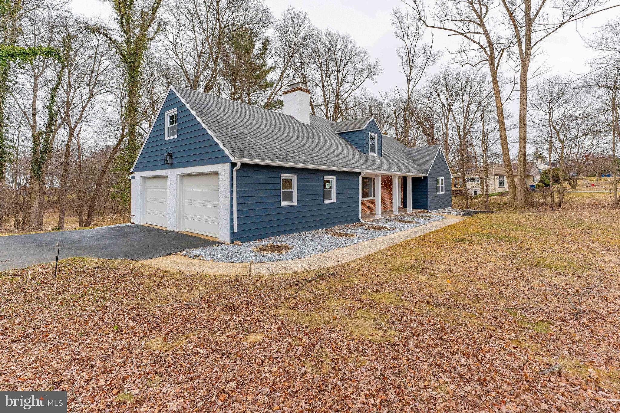 1225 DOGWOOD DRIVE