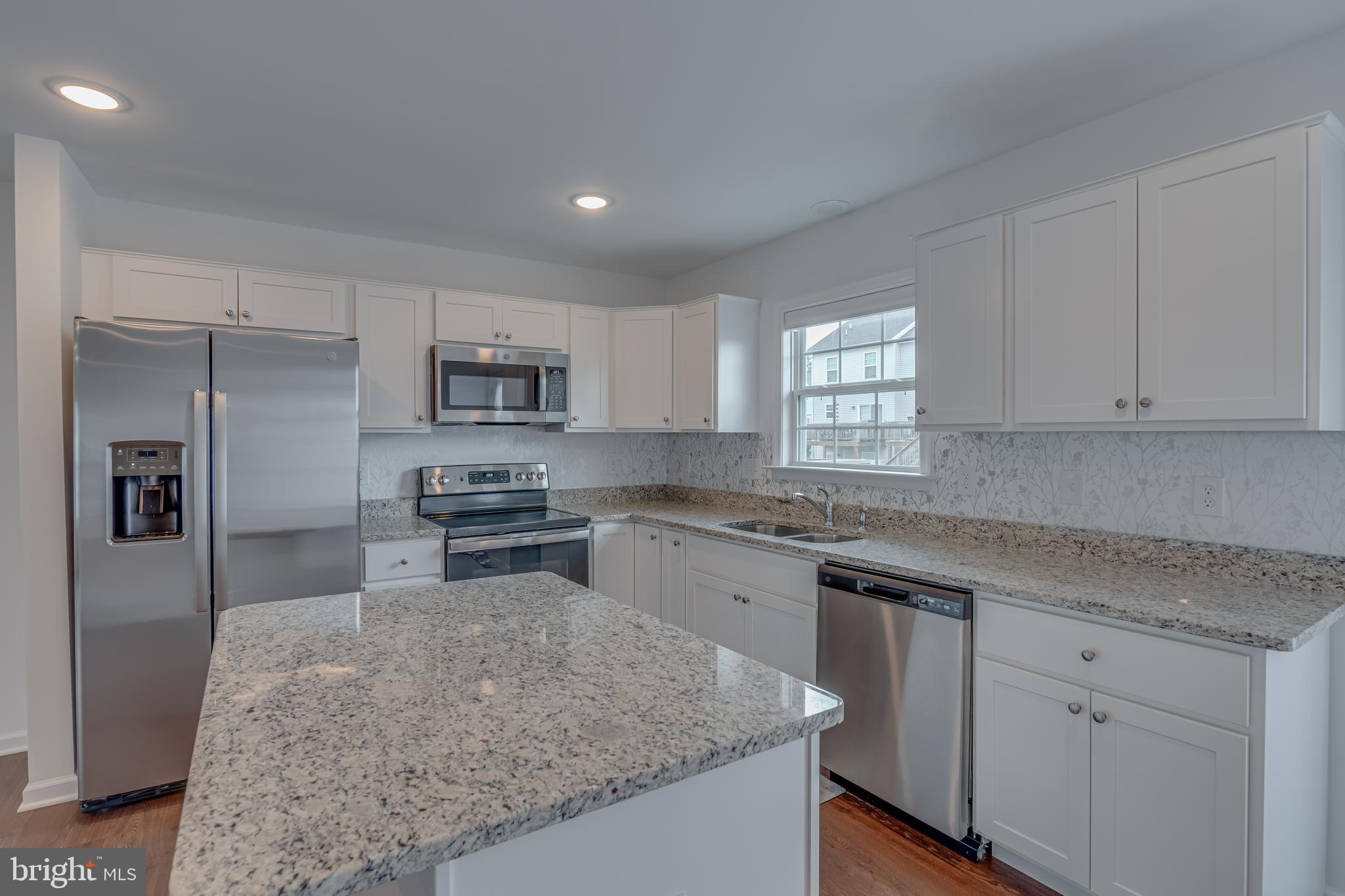 BRIDLE CREEK - Residential