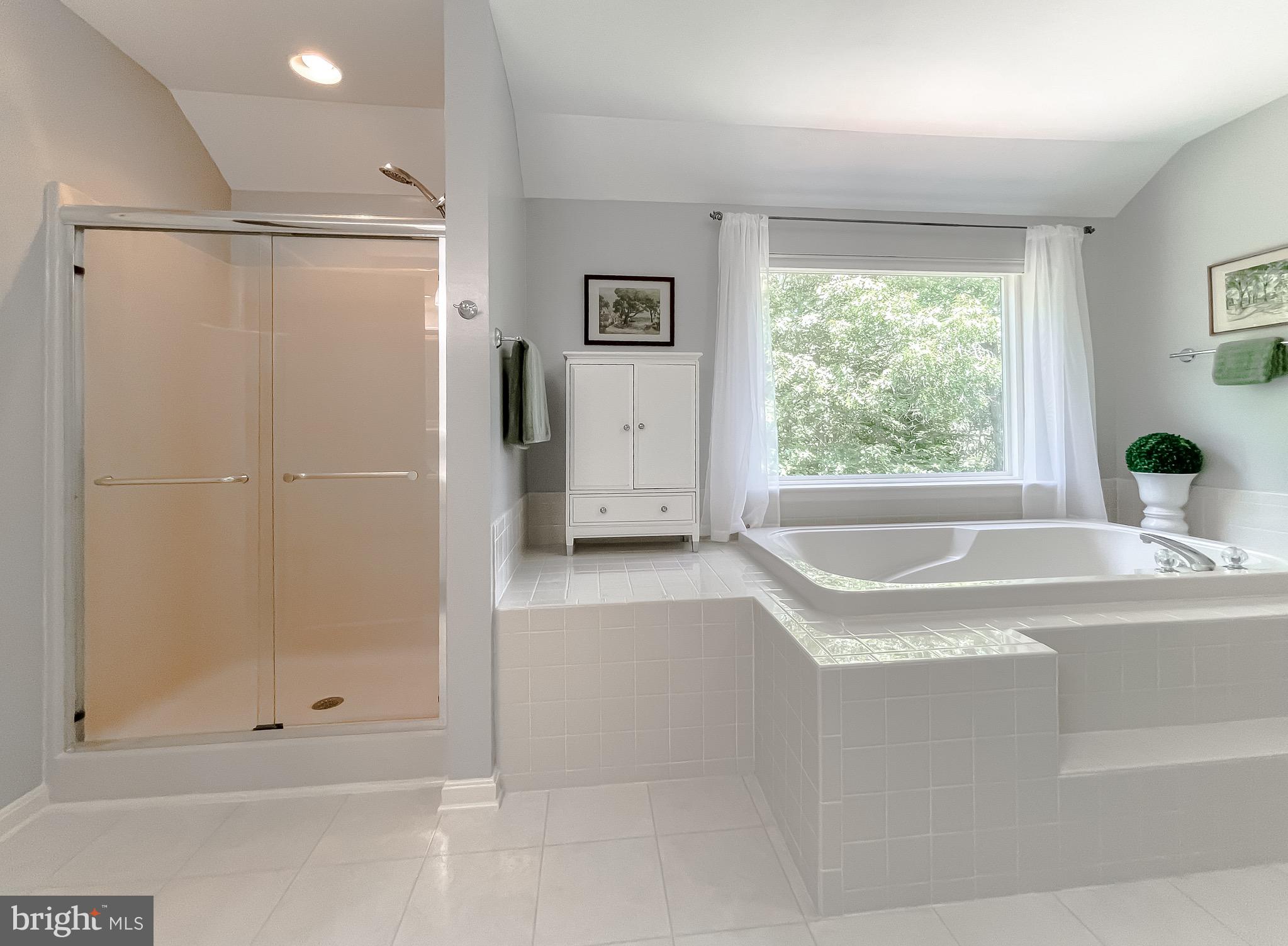 KINGSTON - Residential