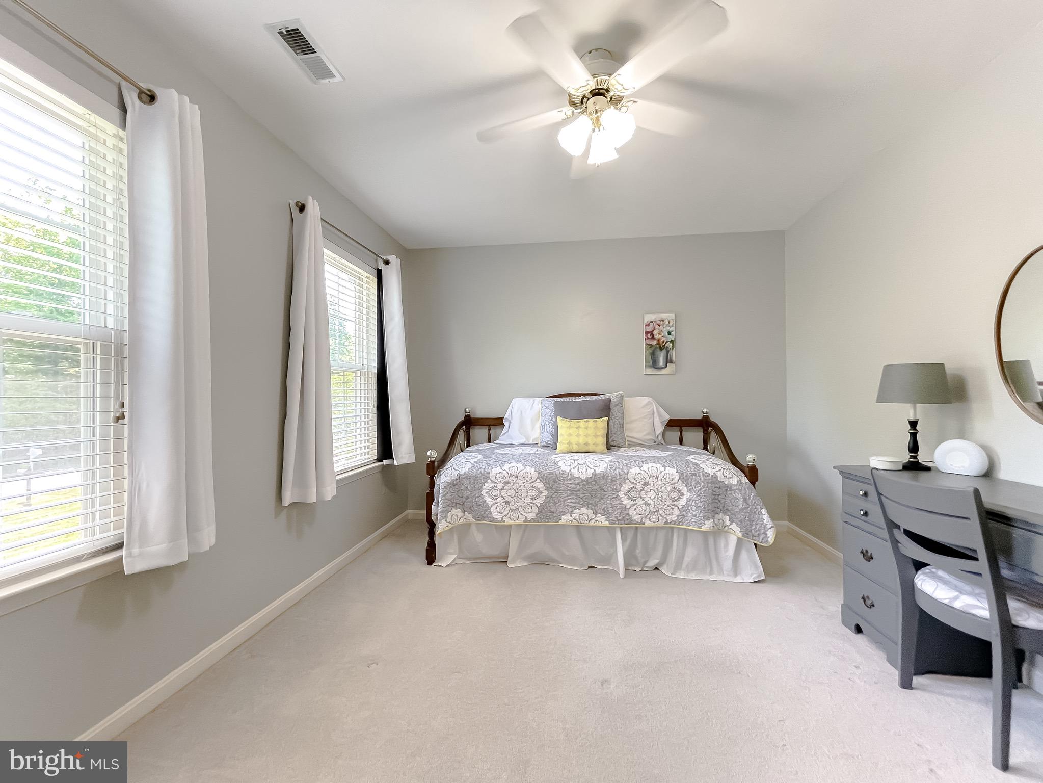 KINGSTON - Residential