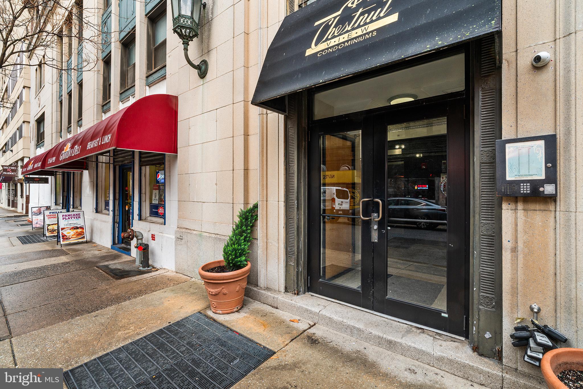 RITTENHOUSE SQUARE - Residential