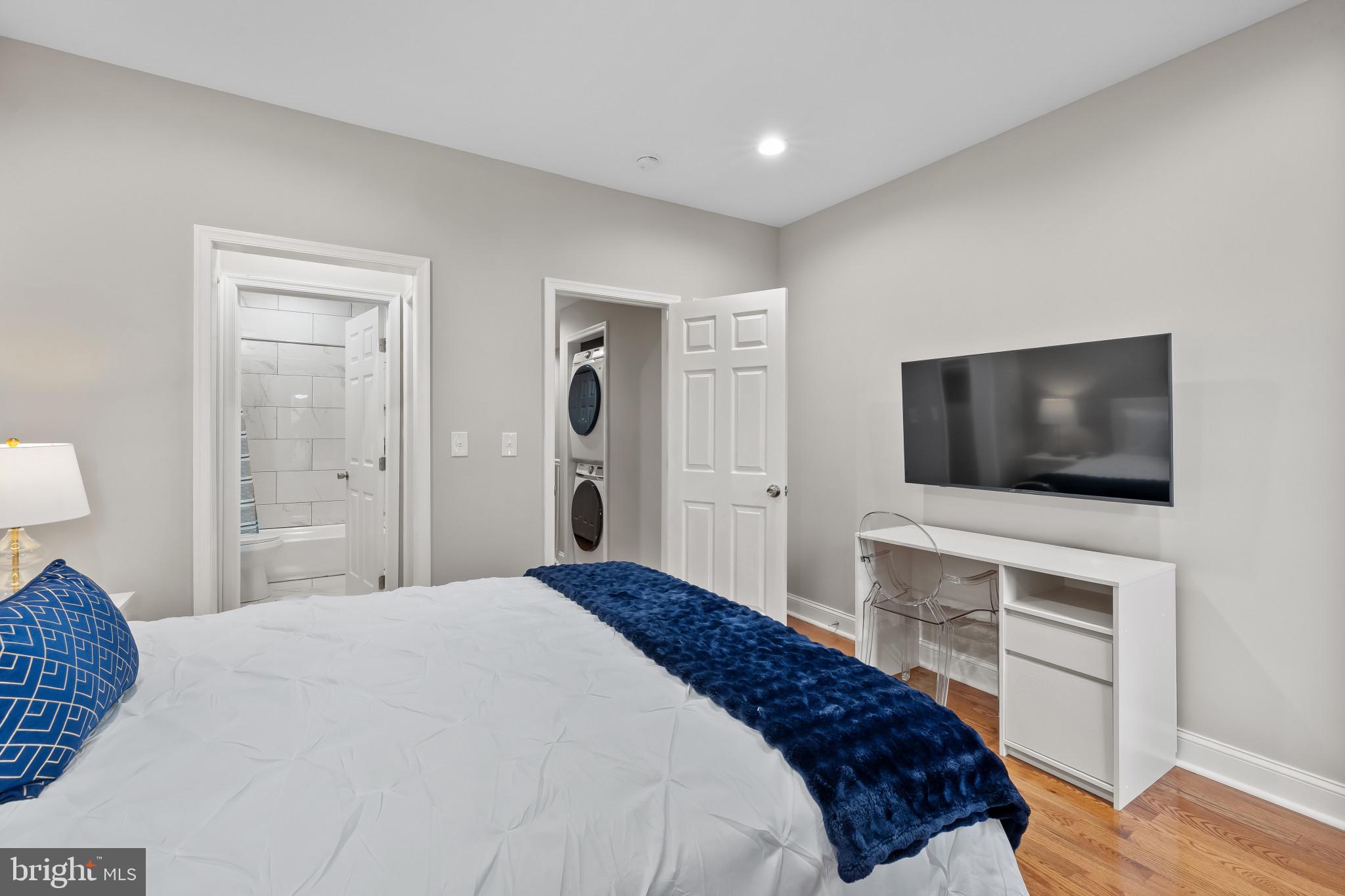 JOHNS HOPKINS - Residential