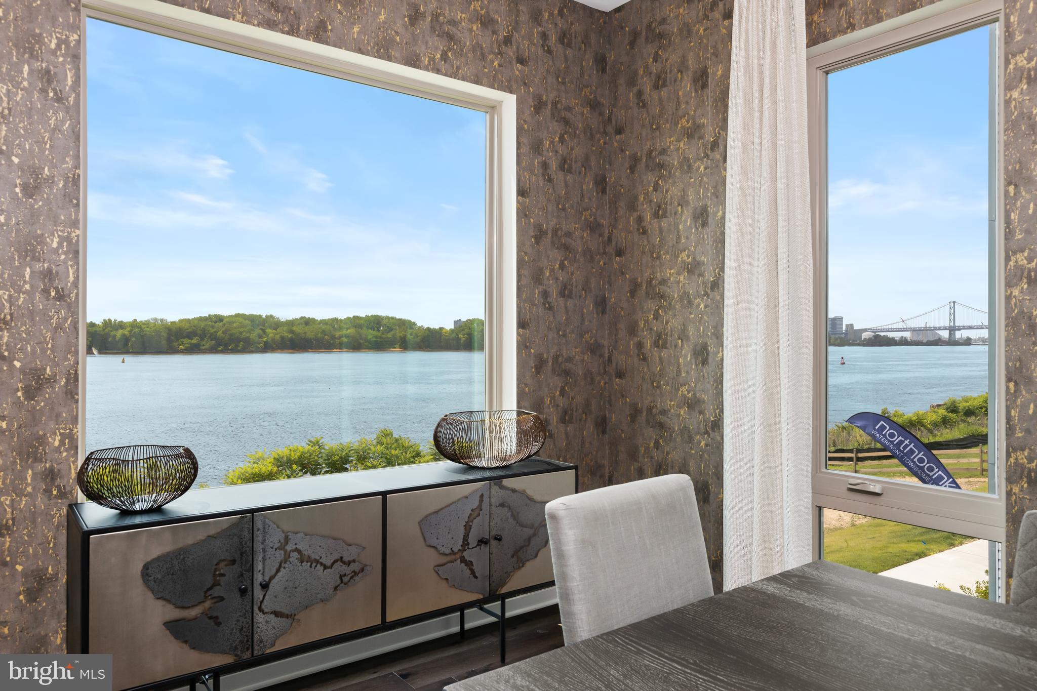 NORTHBANK - Residential