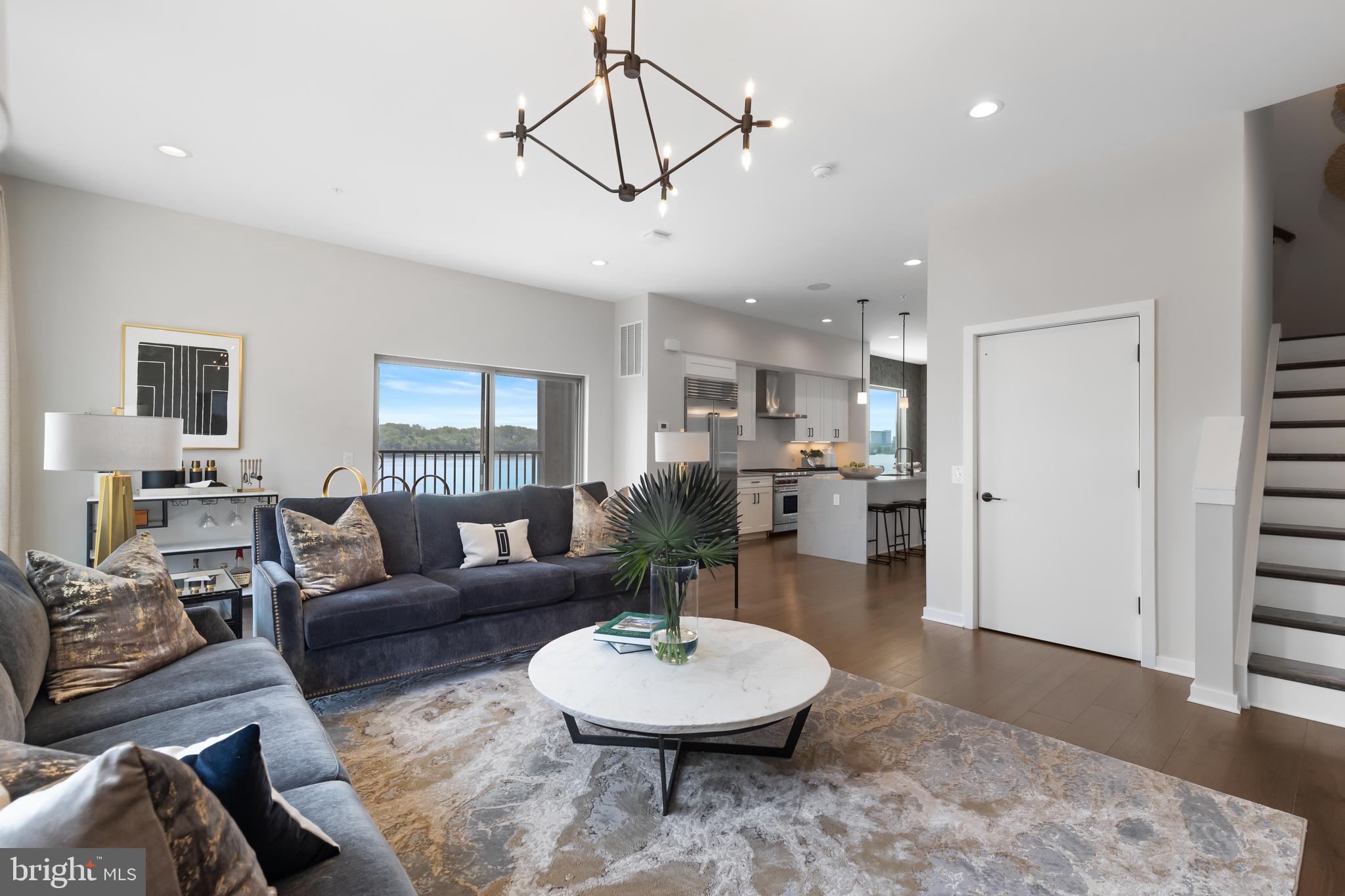 NORTHBANK - Residential