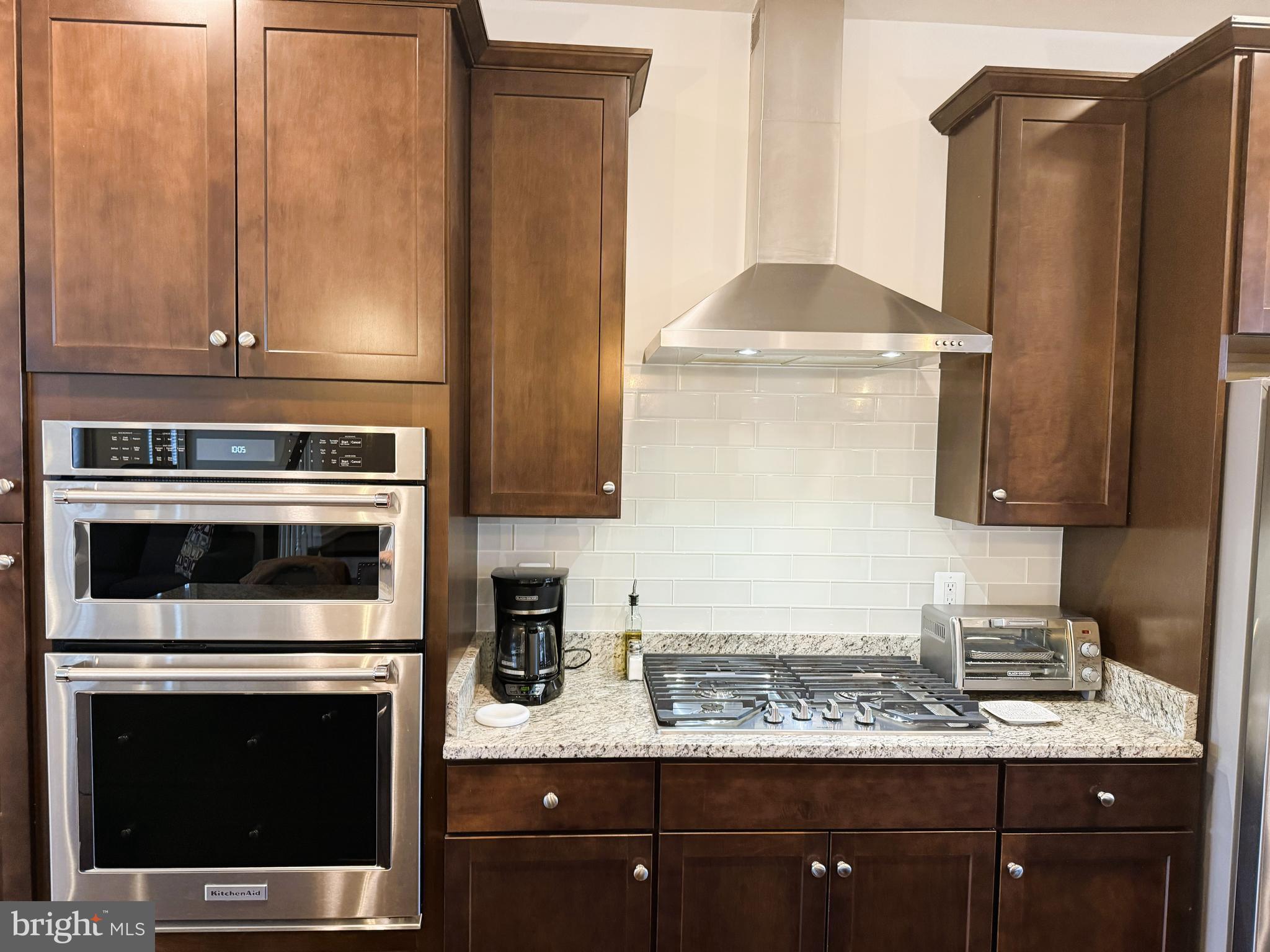 STONE BARN VILLAGE - Residential