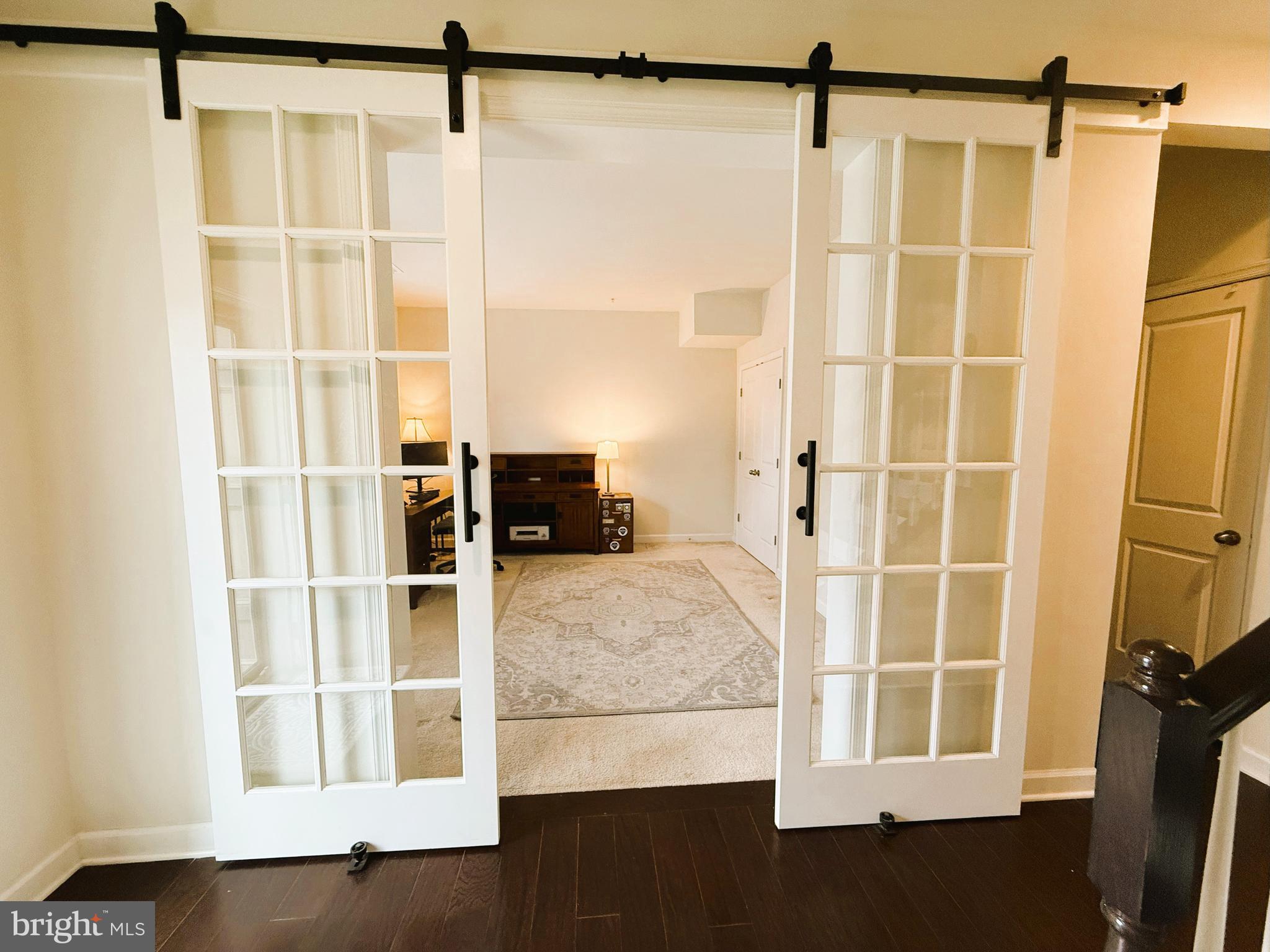 STONE BARN VILLAGE - Residential