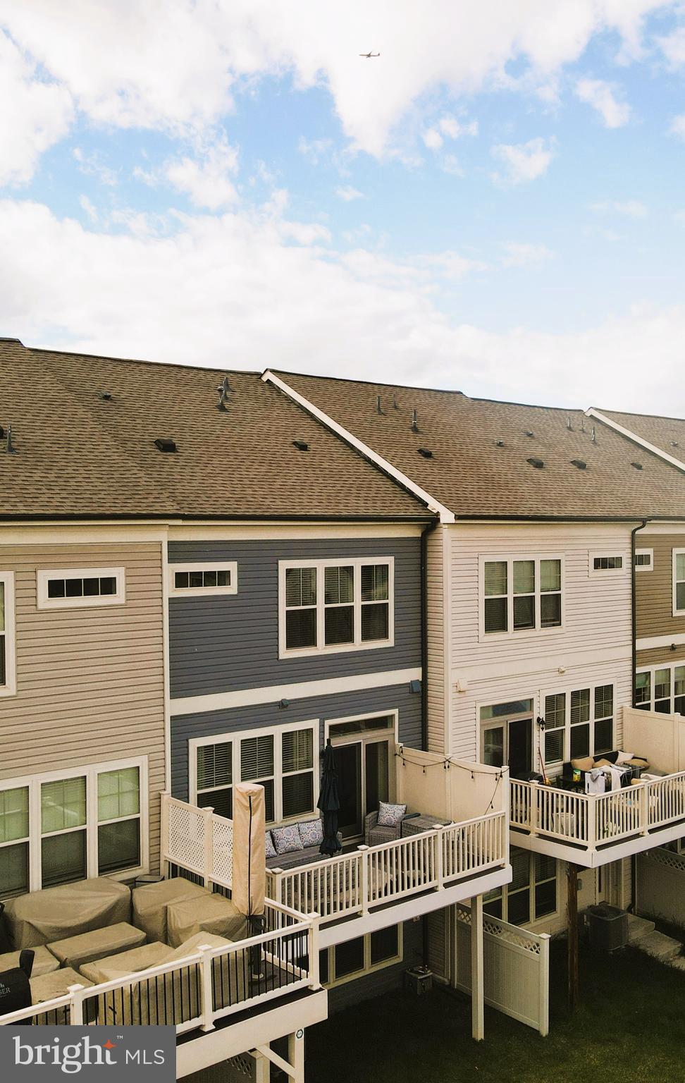 STONE BARN VILLAGE - Residential