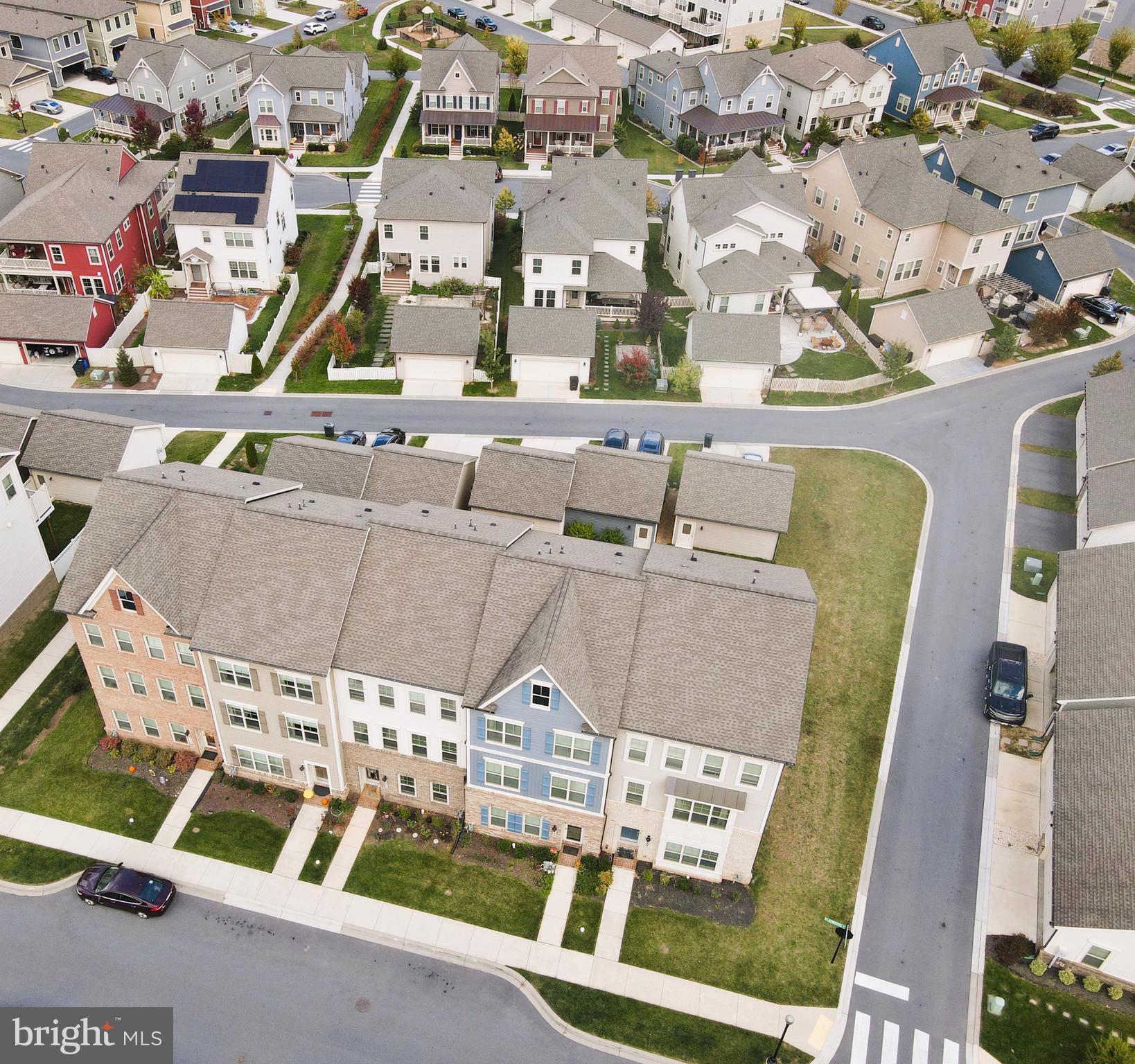 STONE BARN VILLAGE - Residential