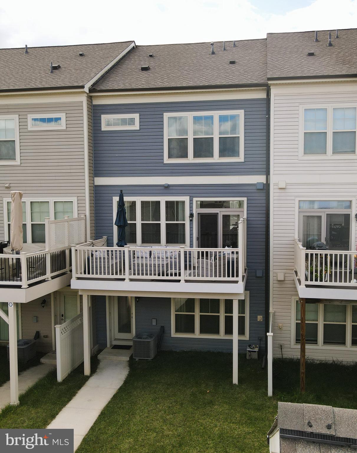 STONE BARN VILLAGE - Residential