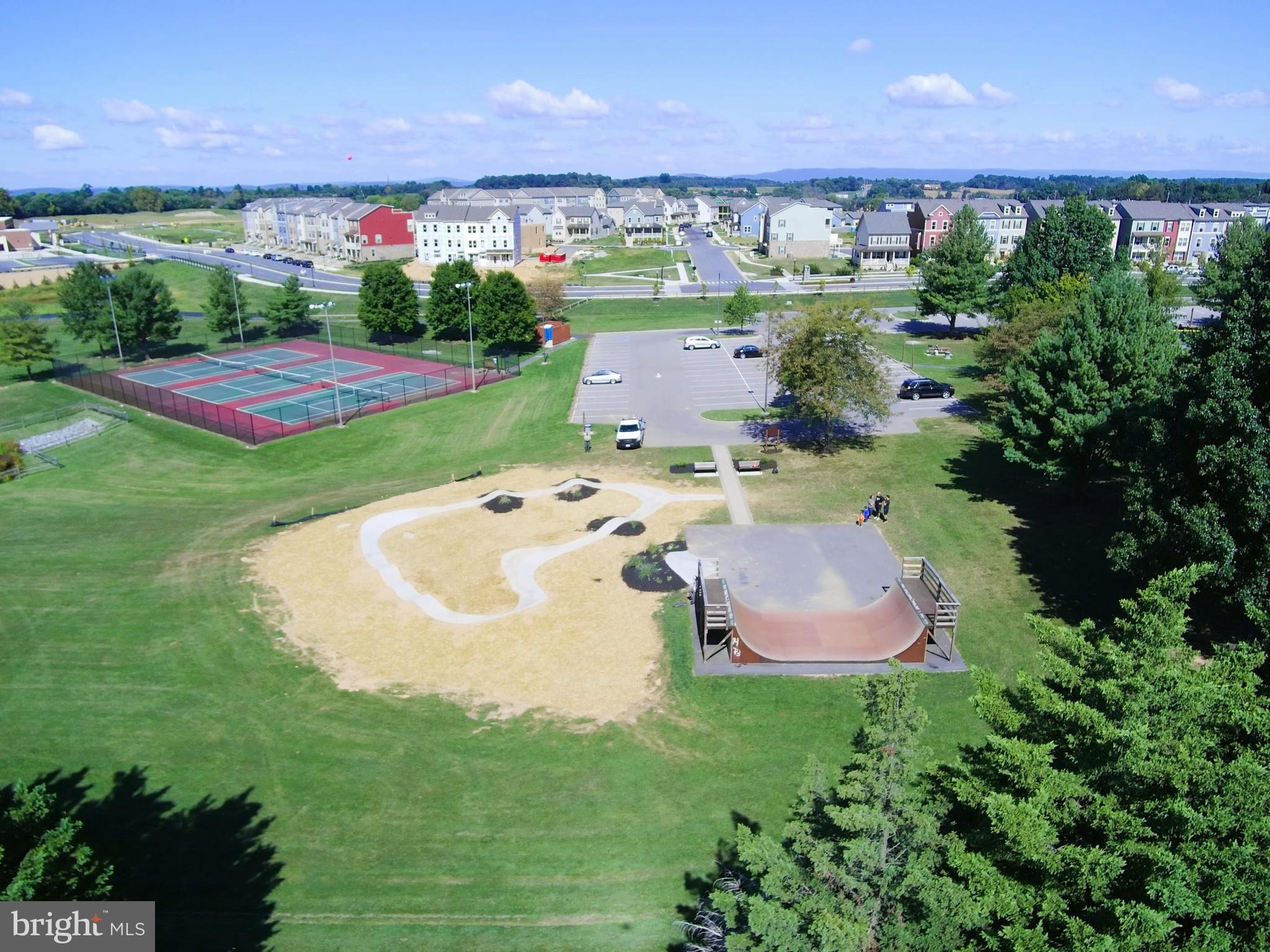 STONE BARN VILLAGE - Residential