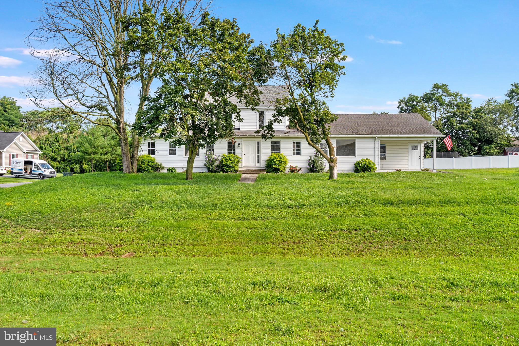 1461 FINCH DRIVE
