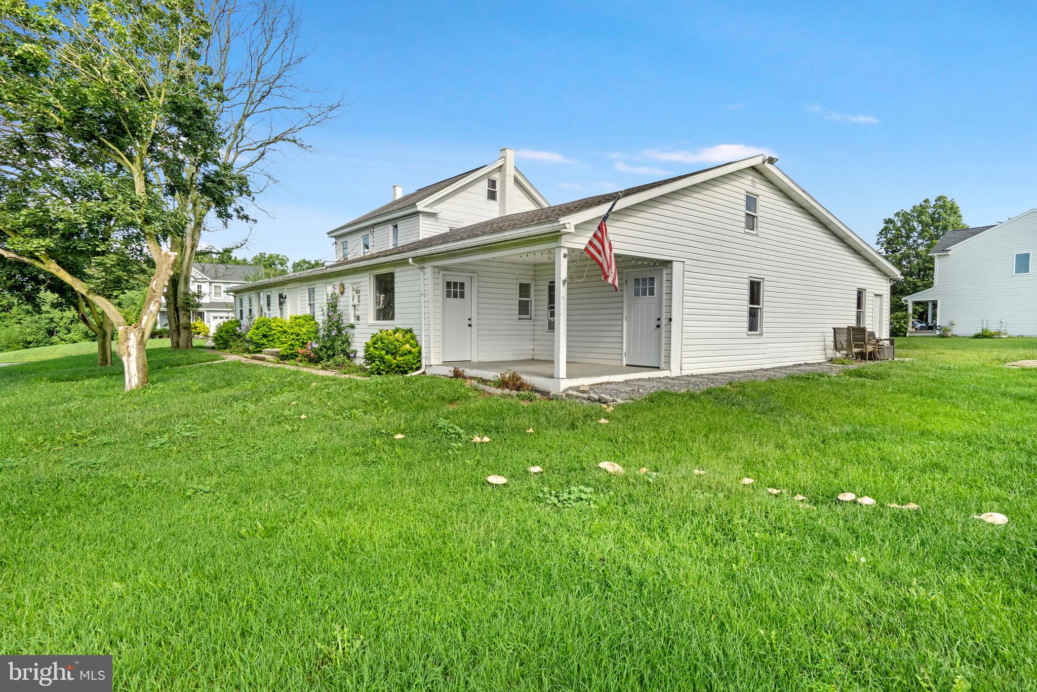 1461 FINCH DRIVE