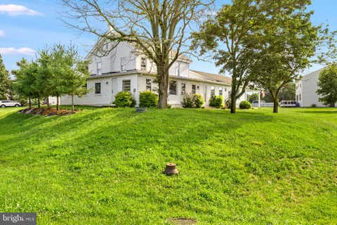 Homes For Sale - 1461 Finch Drive Dr<br/> CHAMBERSBURG, PA 17202