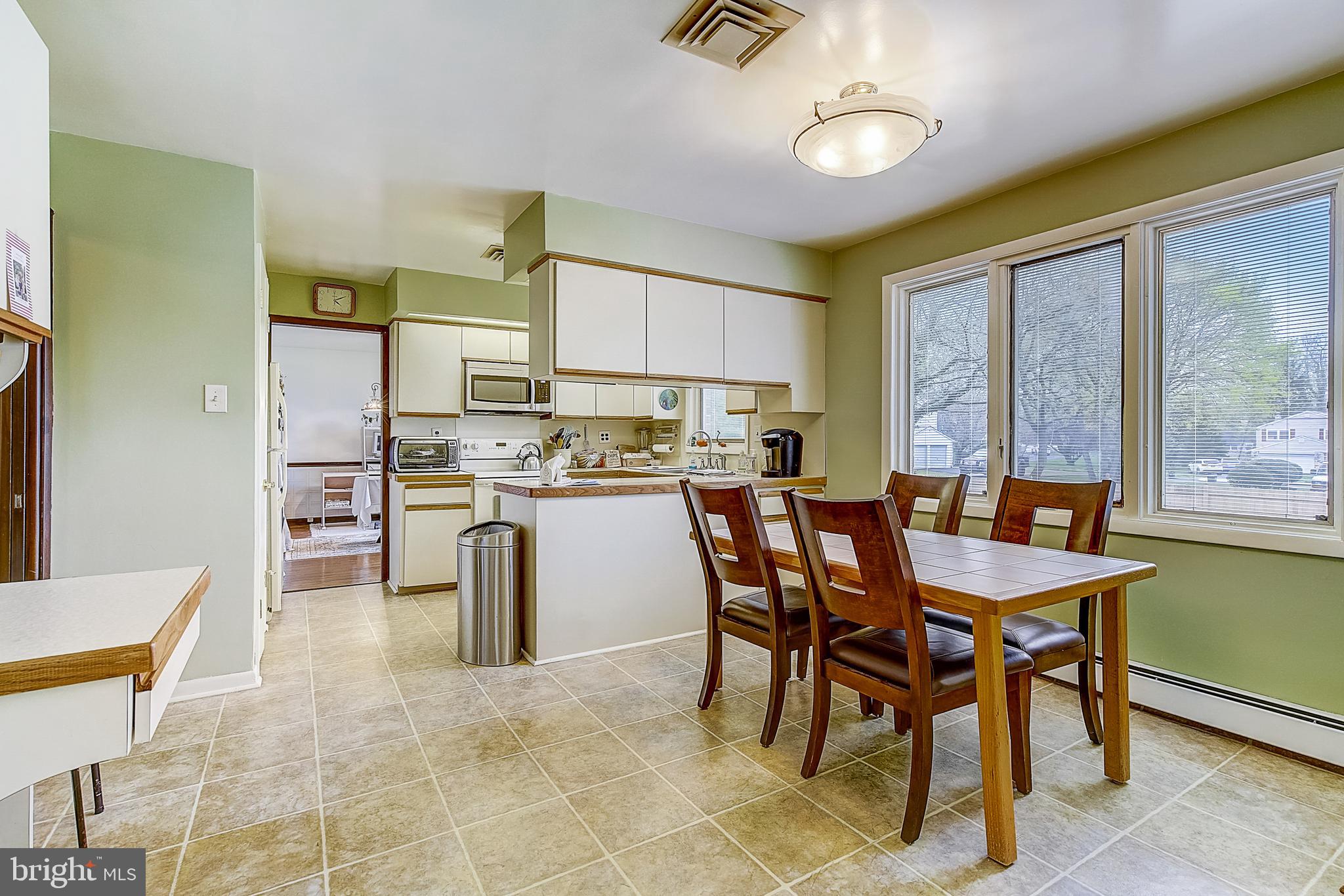 PINE MEADOWS - Residential