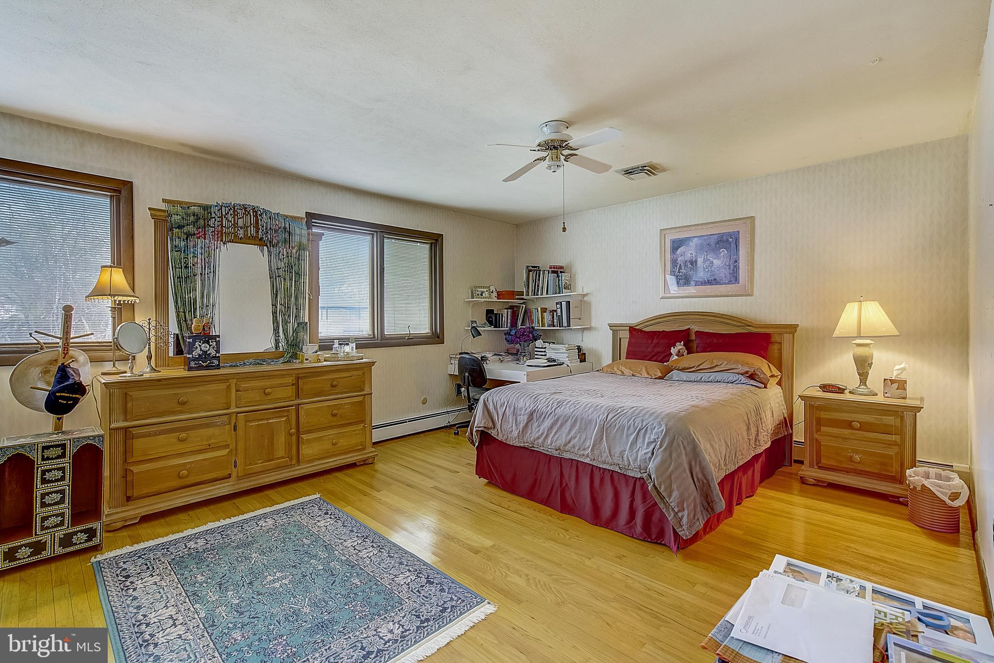 PINE MEADOWS - Residential