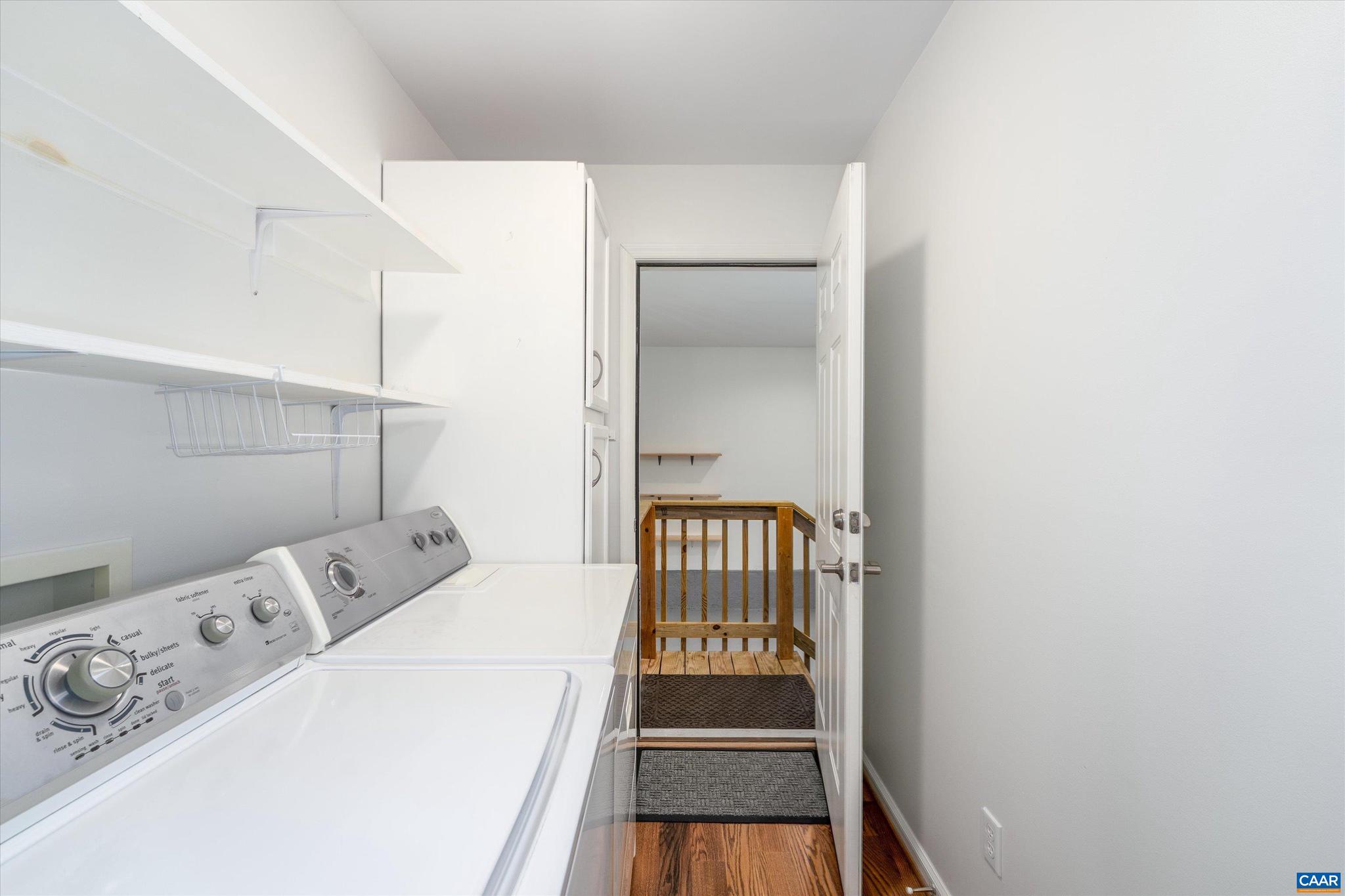 LAKE MONTICELLO - Residential