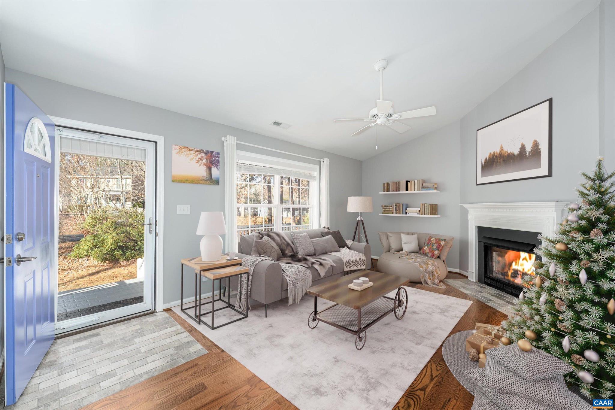 LAKE MONTICELLO - Residential