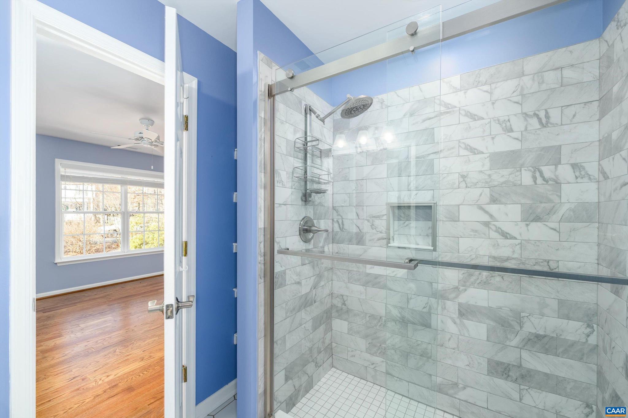 LAKE MONTICELLO - Residential