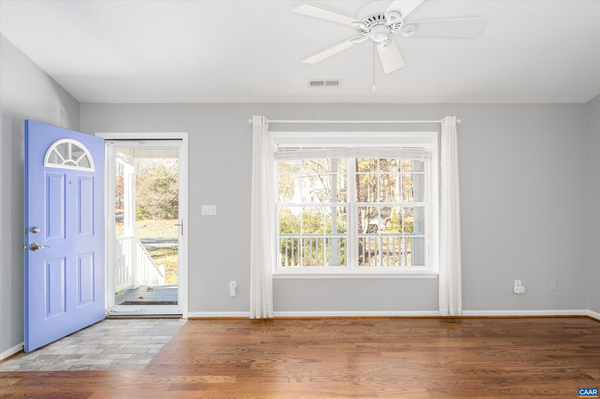 LAKE MONTICELLO - Residential